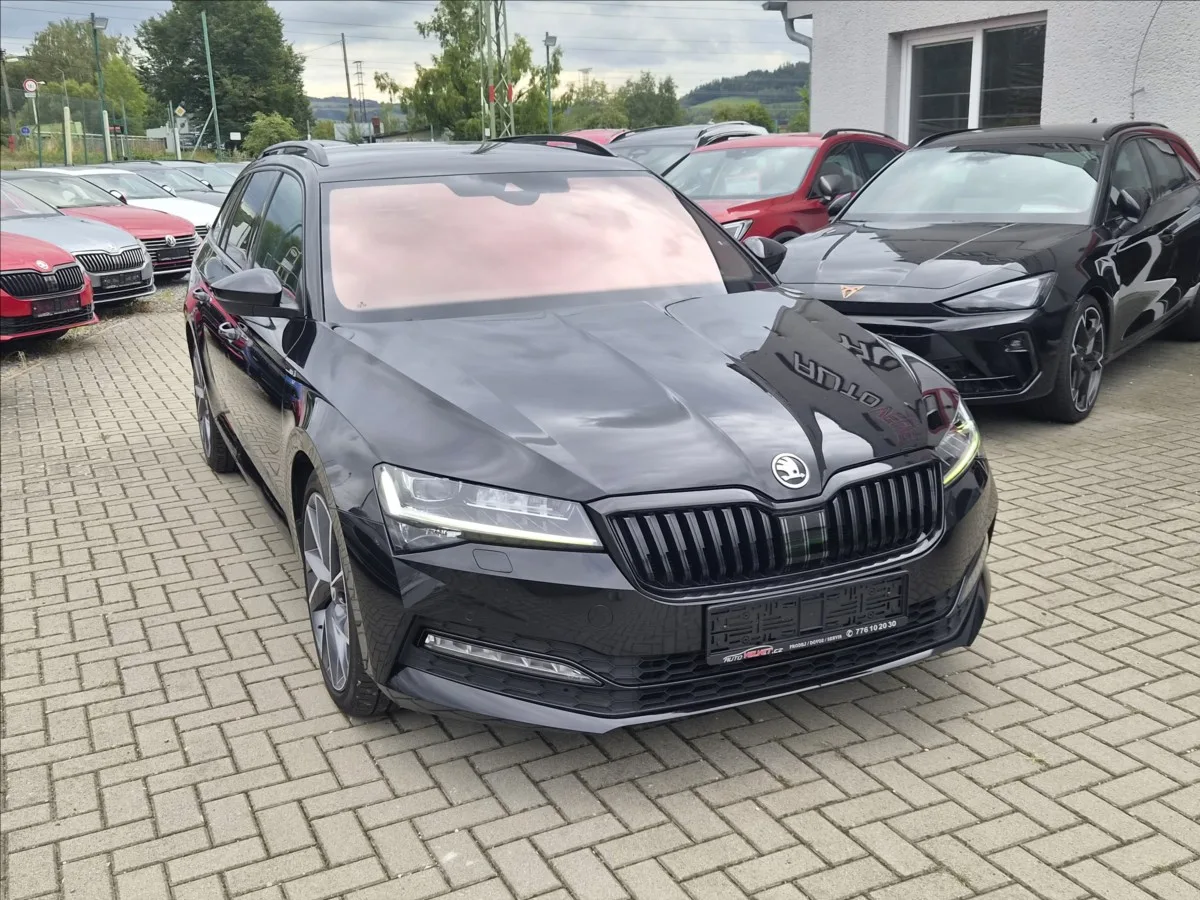 Škoda Superb – fotografie 4