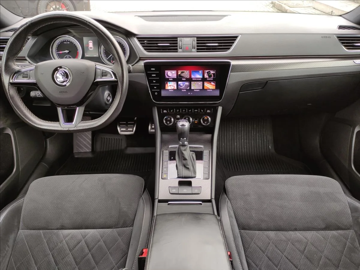 Škoda Superb – fotografie 5