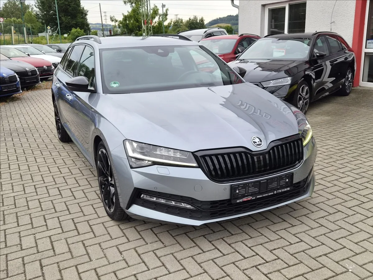 Škoda Superb – fotografie 4