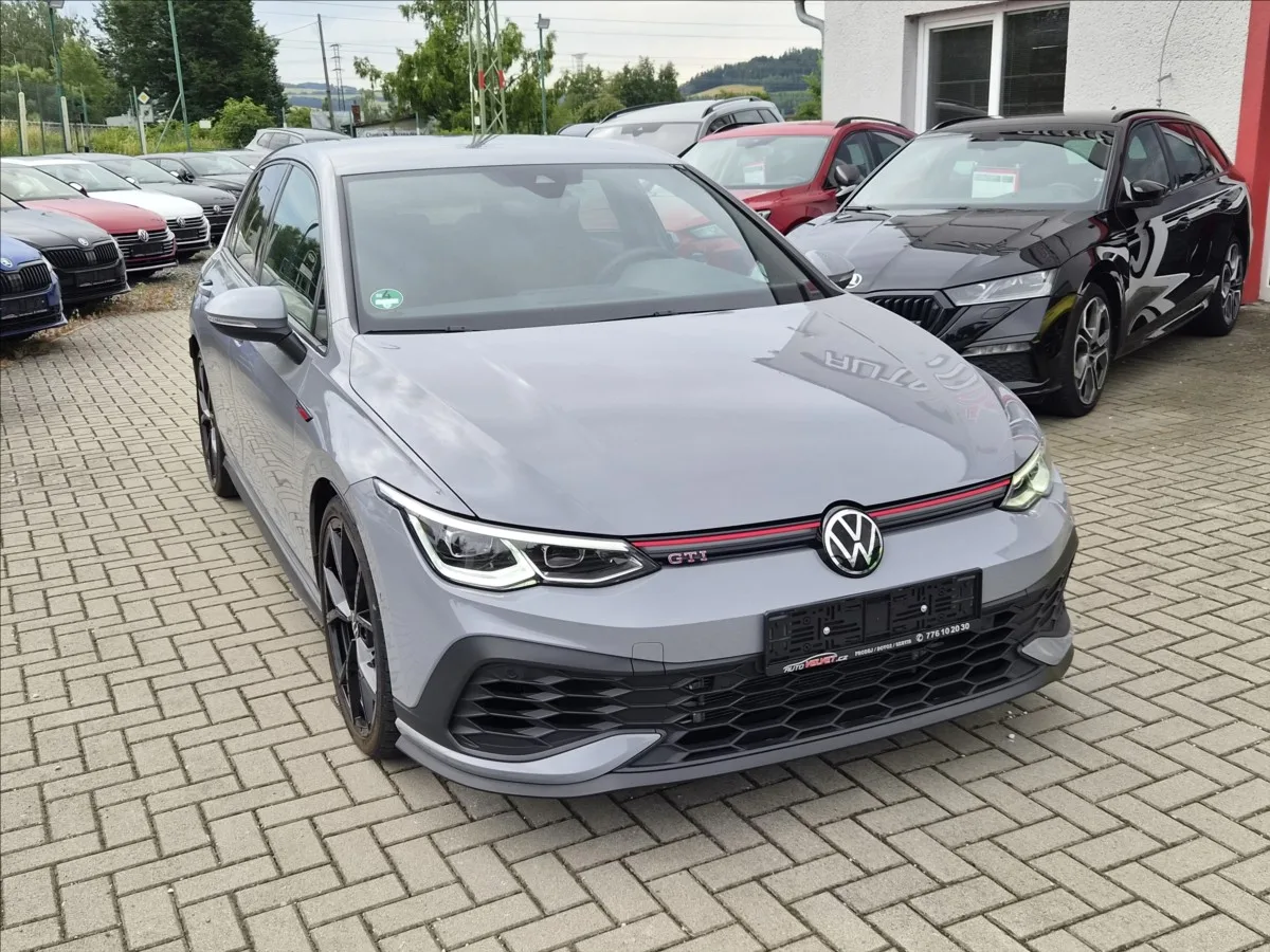 Volkswagen Golf – fotografie 4