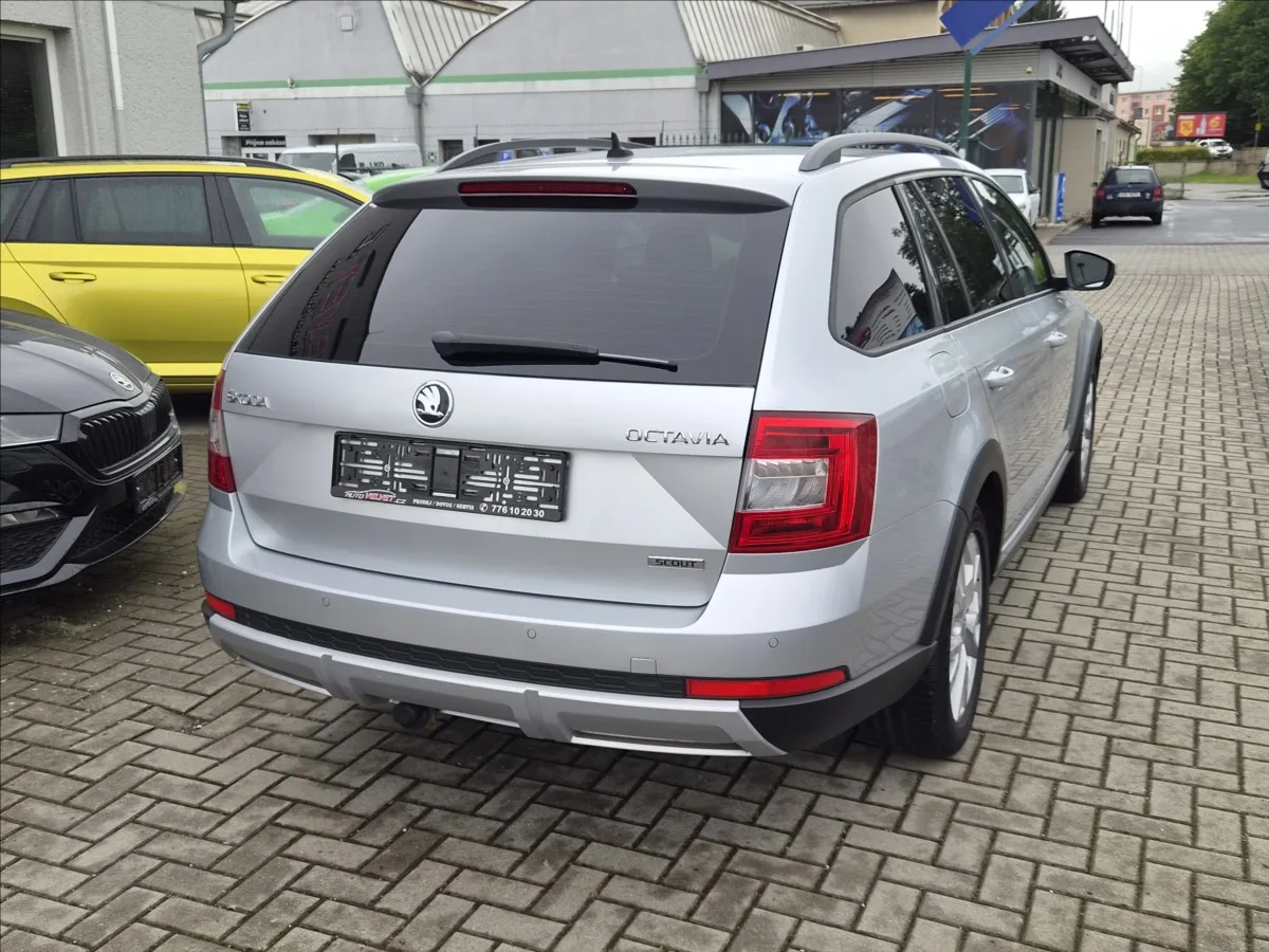 Škoda Octavia – fotografie 3