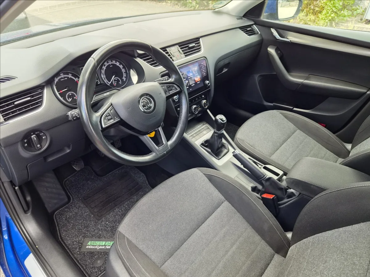 Škoda Octavia – fotografie 5