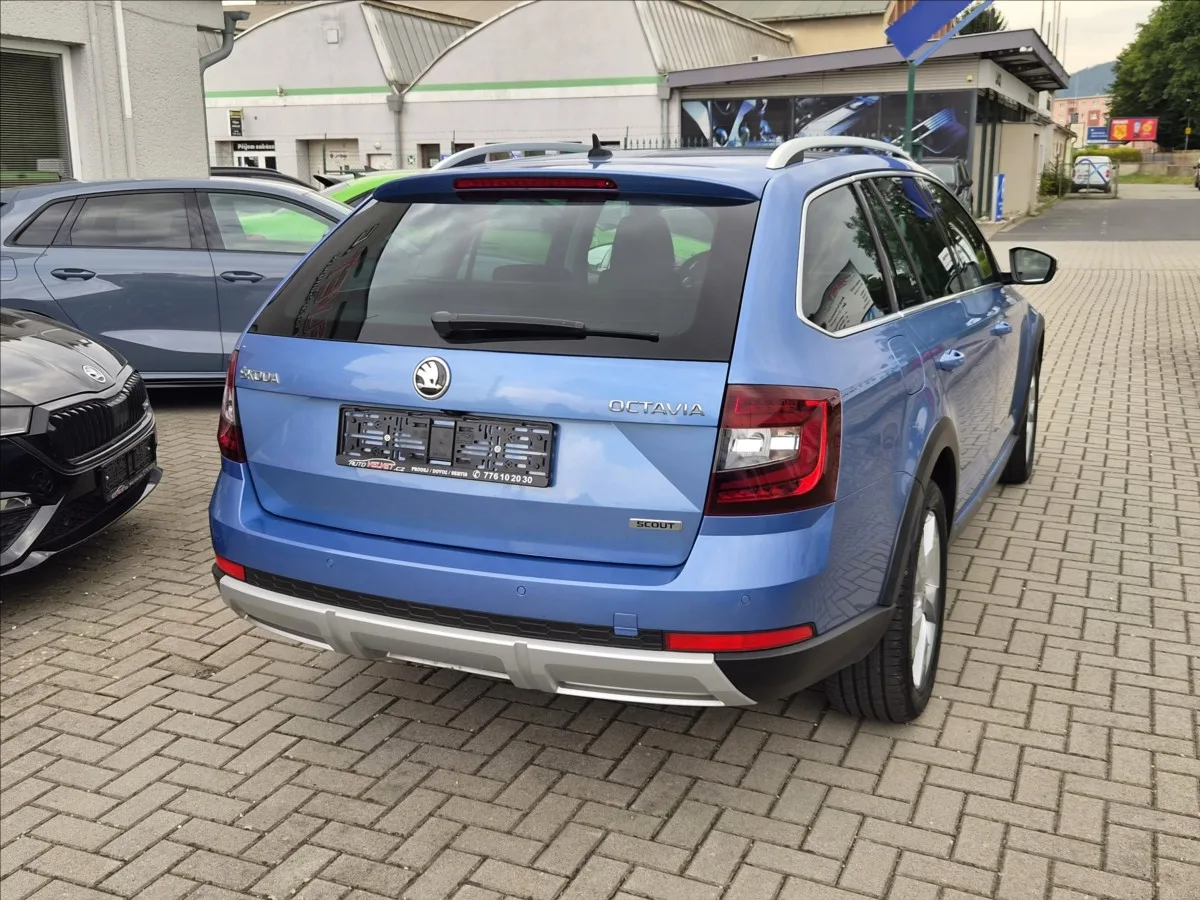 Škoda Octavia – fotografie 3