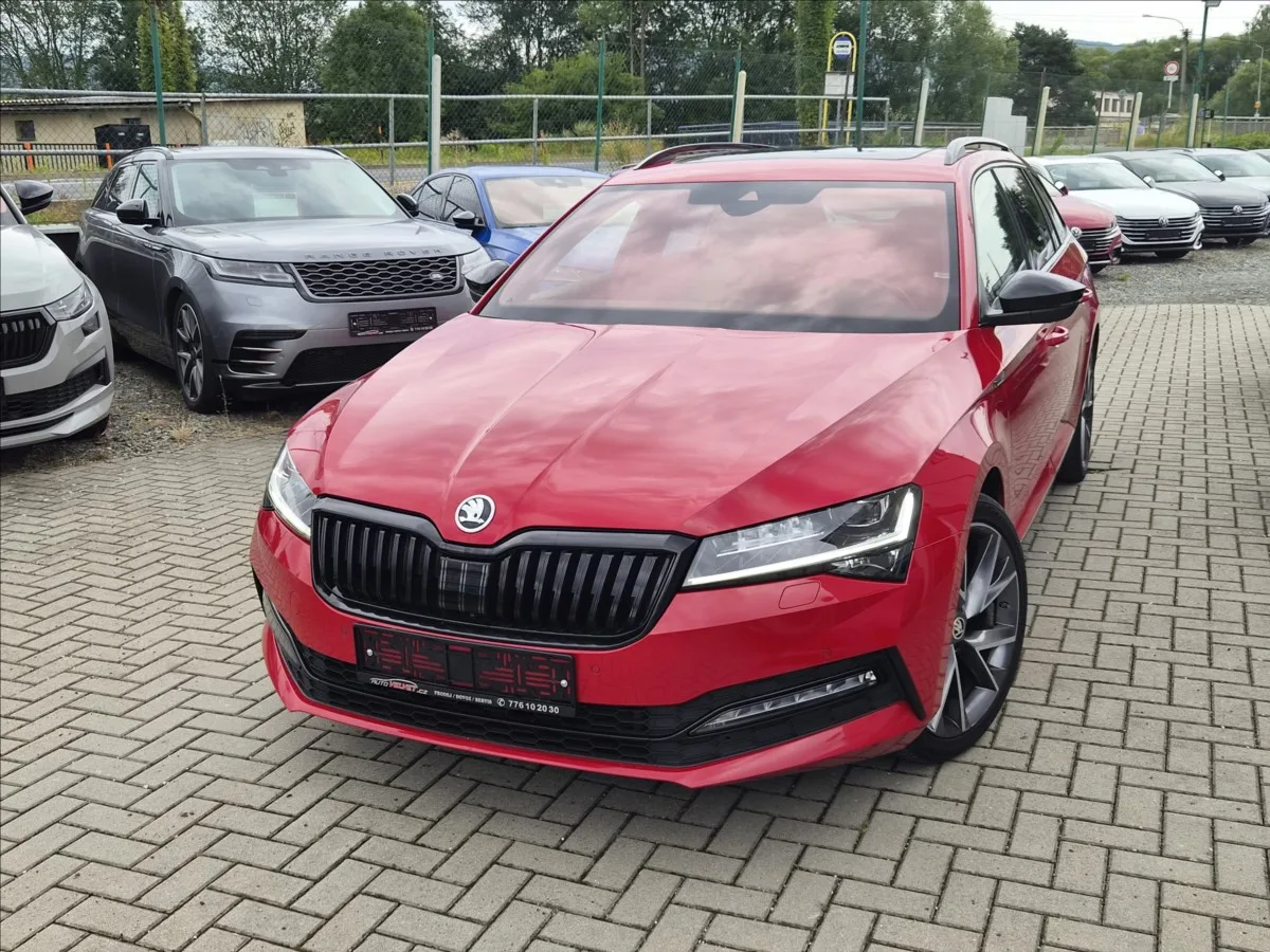 Škoda Superb – fotografie 1