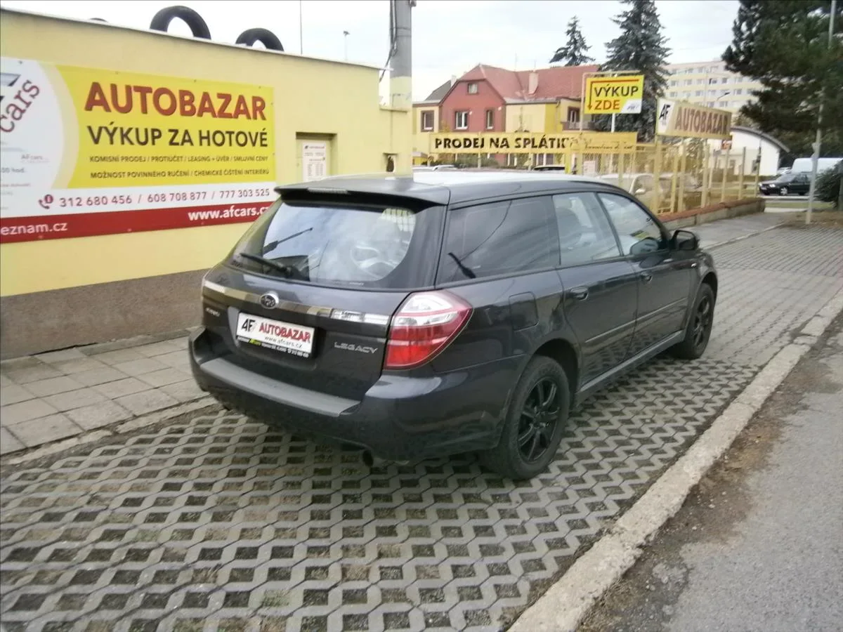 Subaru Legacy – fotografie 4