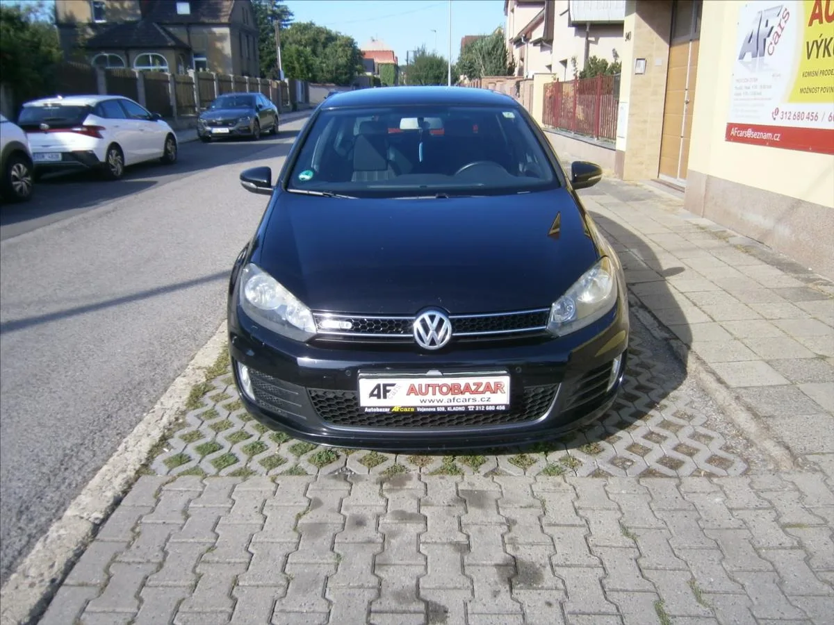 Volkswagen Golf – fotografie 1
