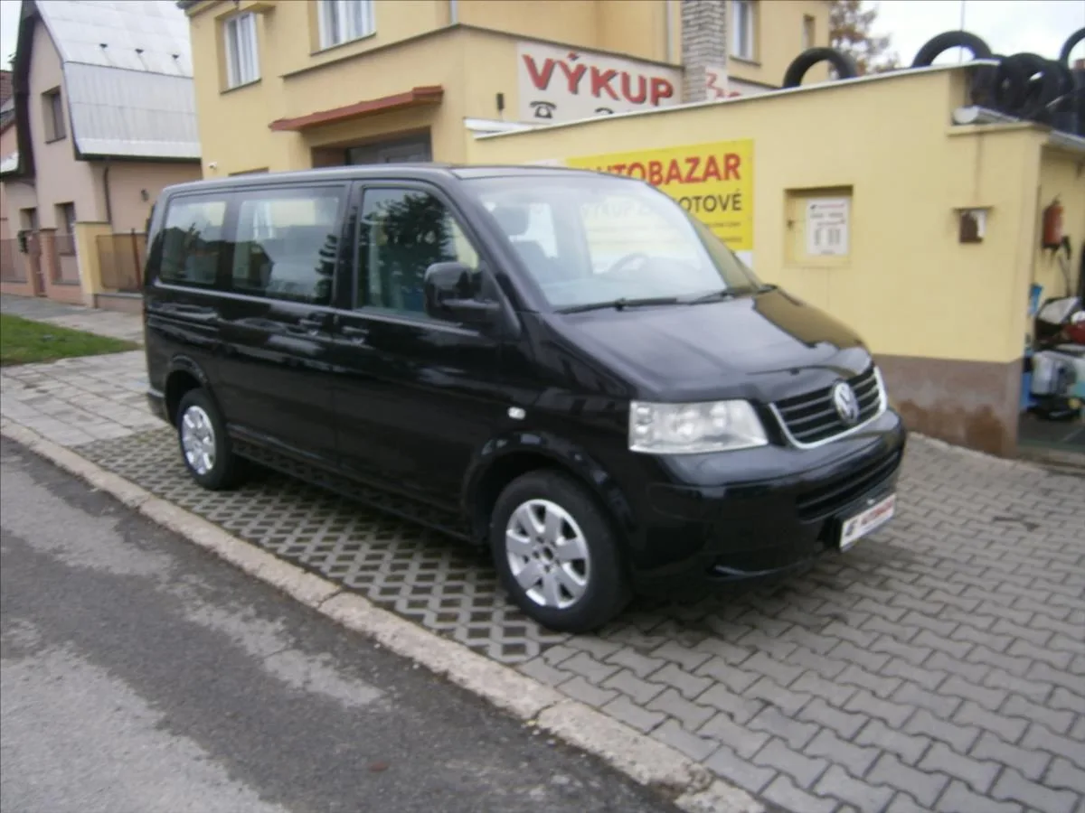 Volkswagen Multivan – fotografie 1
