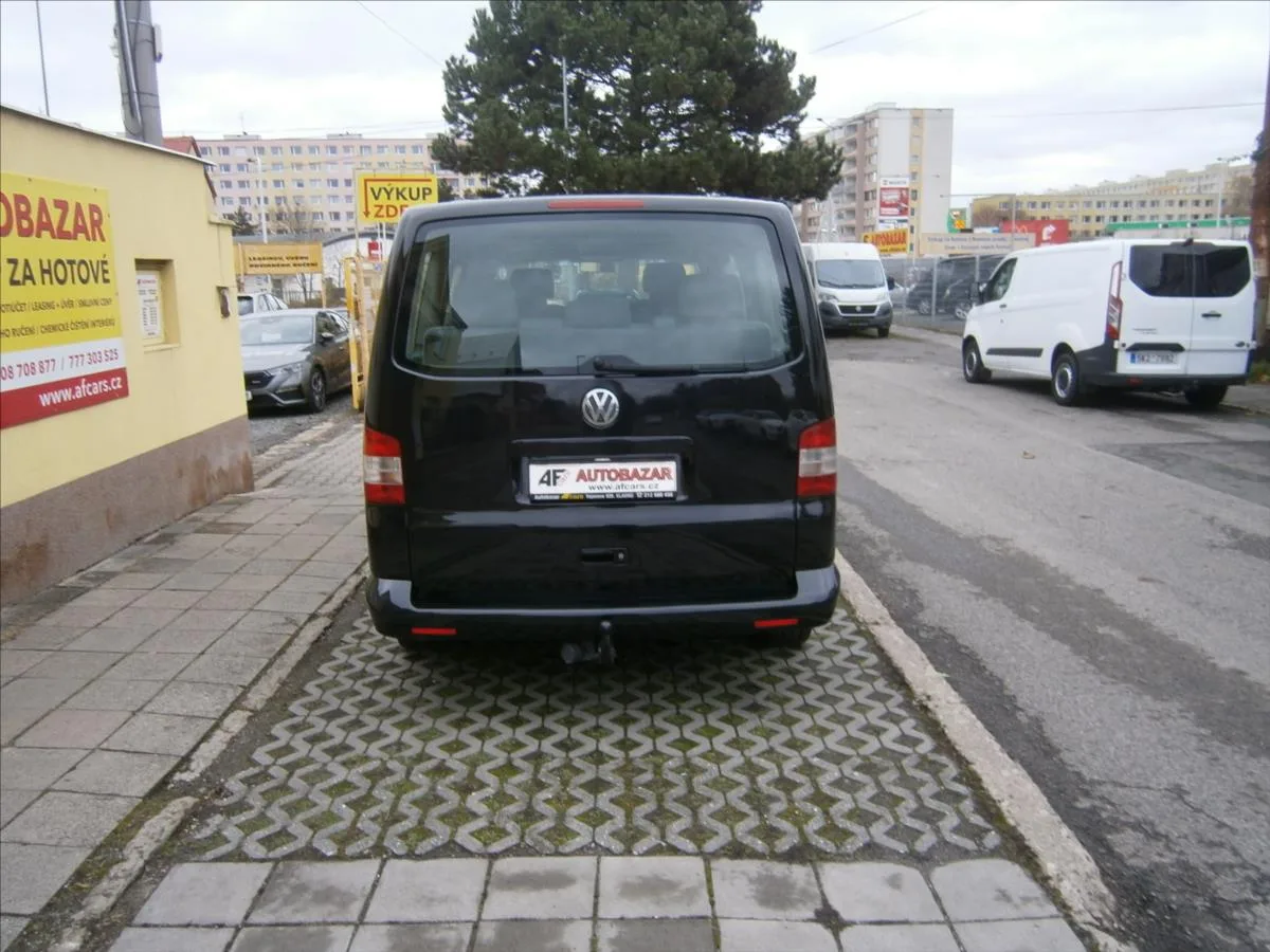 Volkswagen Multivan – fotografie 5