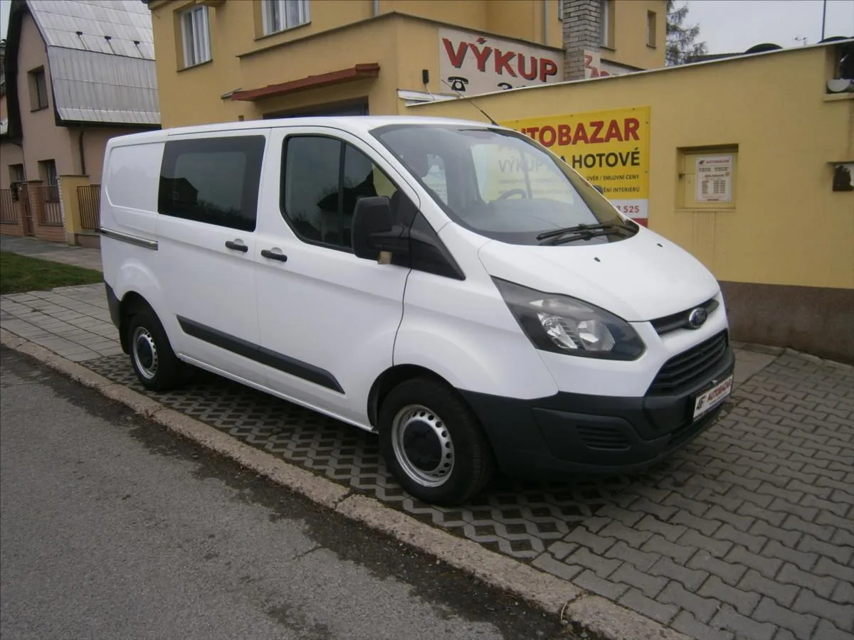 Ford Transit Custom – fotografie 1