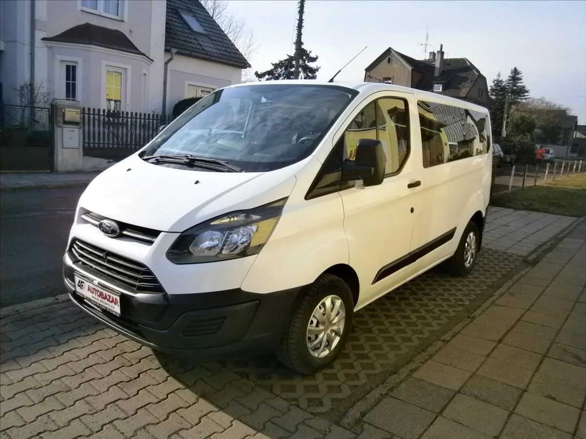 Ford Transit Custom – fotografie 3