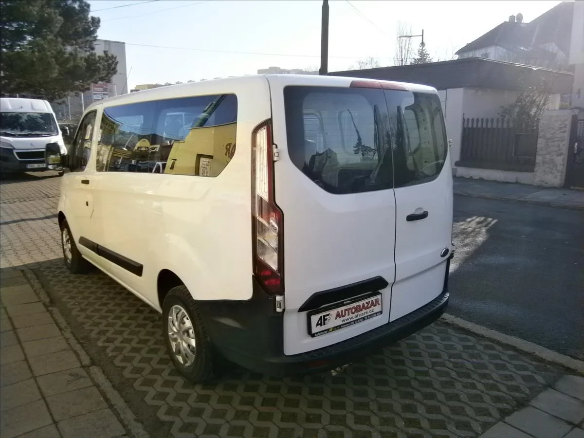 Ford Transit Custom – fotografie 4