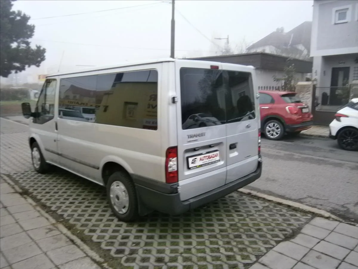 Ford Transit – fotografie 4