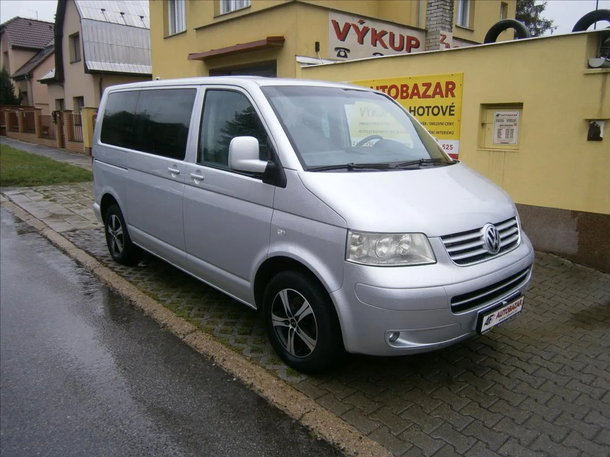 Volkswagen Multivan – fotografie 1