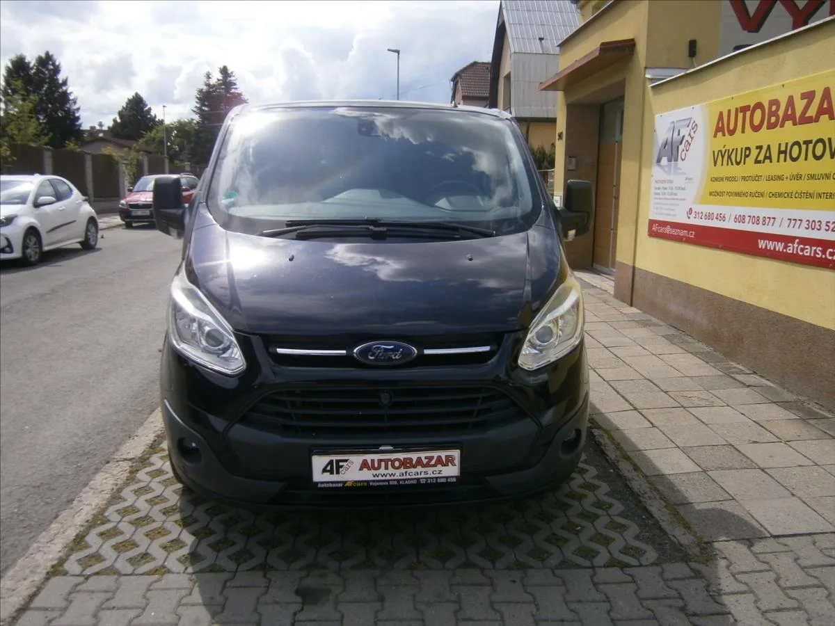 Ford Transit Custom – fotografie 2
