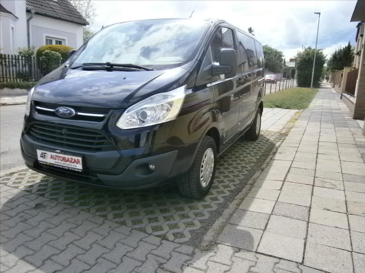 Ford Transit Custom – fotografie 3
