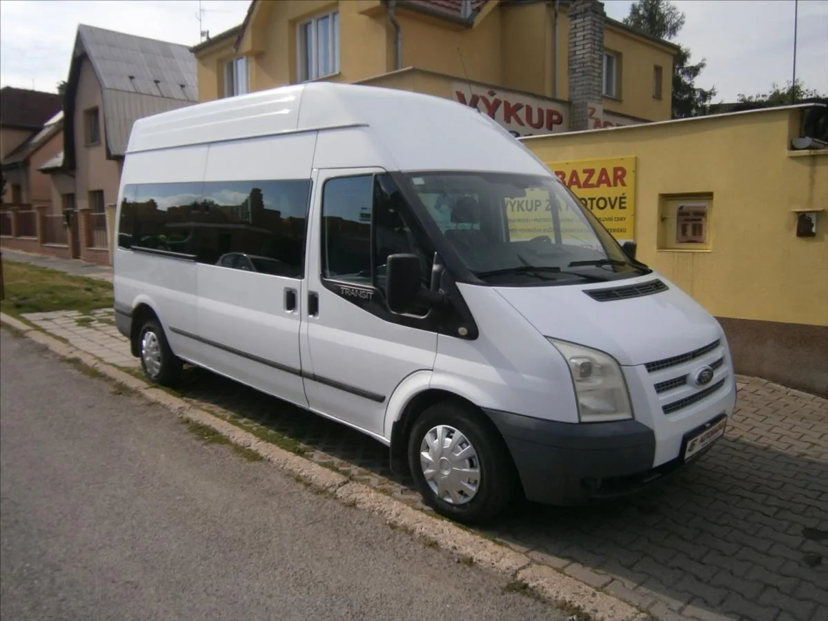 Ford Transit – fotografie 1
