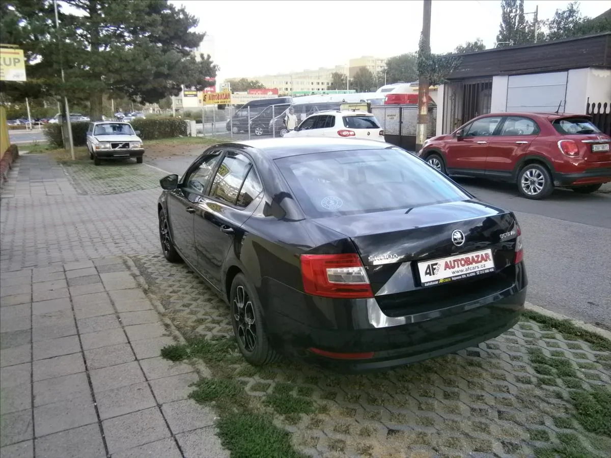 Škoda Octavia – fotografie 4