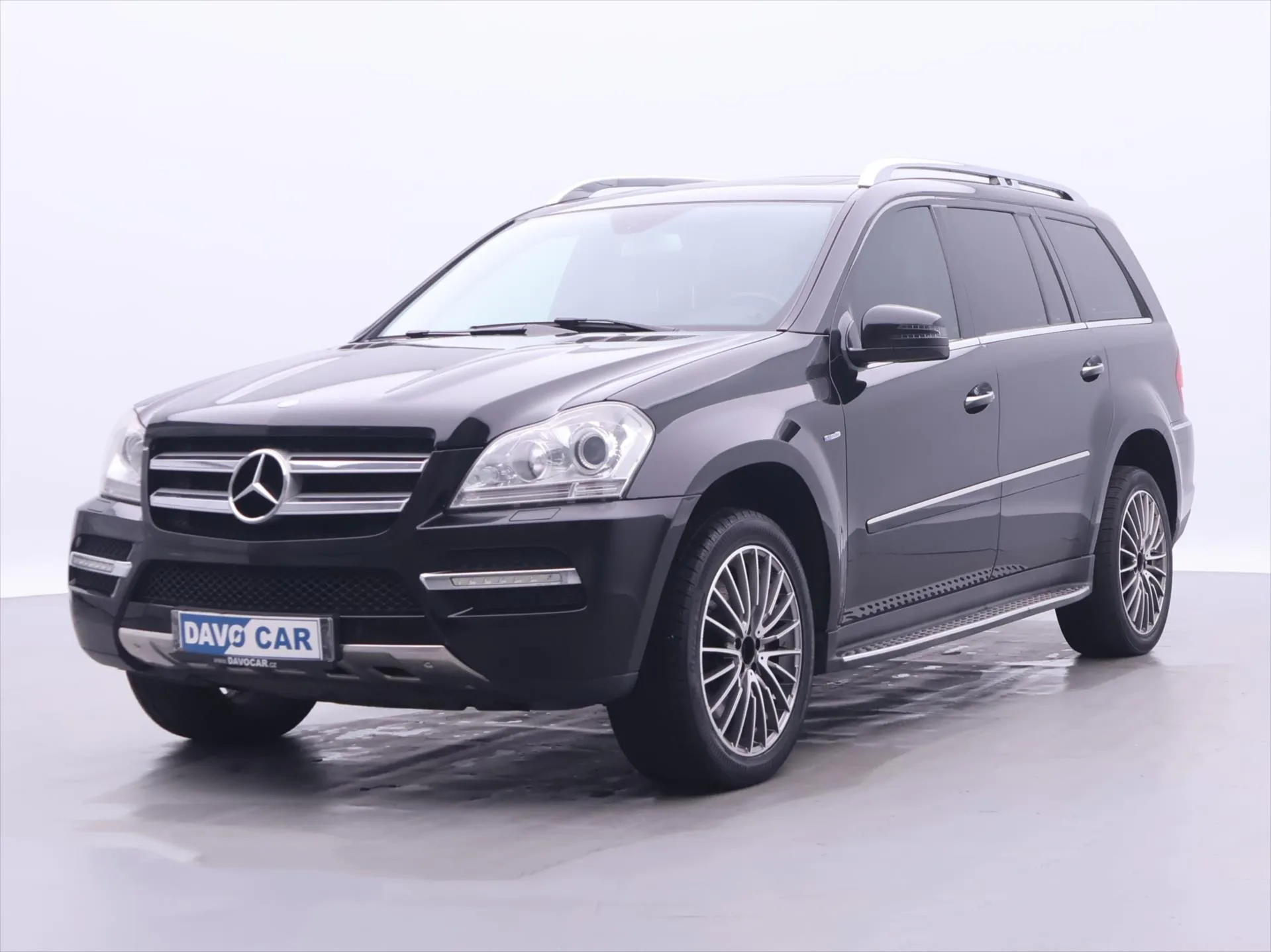Mercedes-Benz GL – fotografie 3
