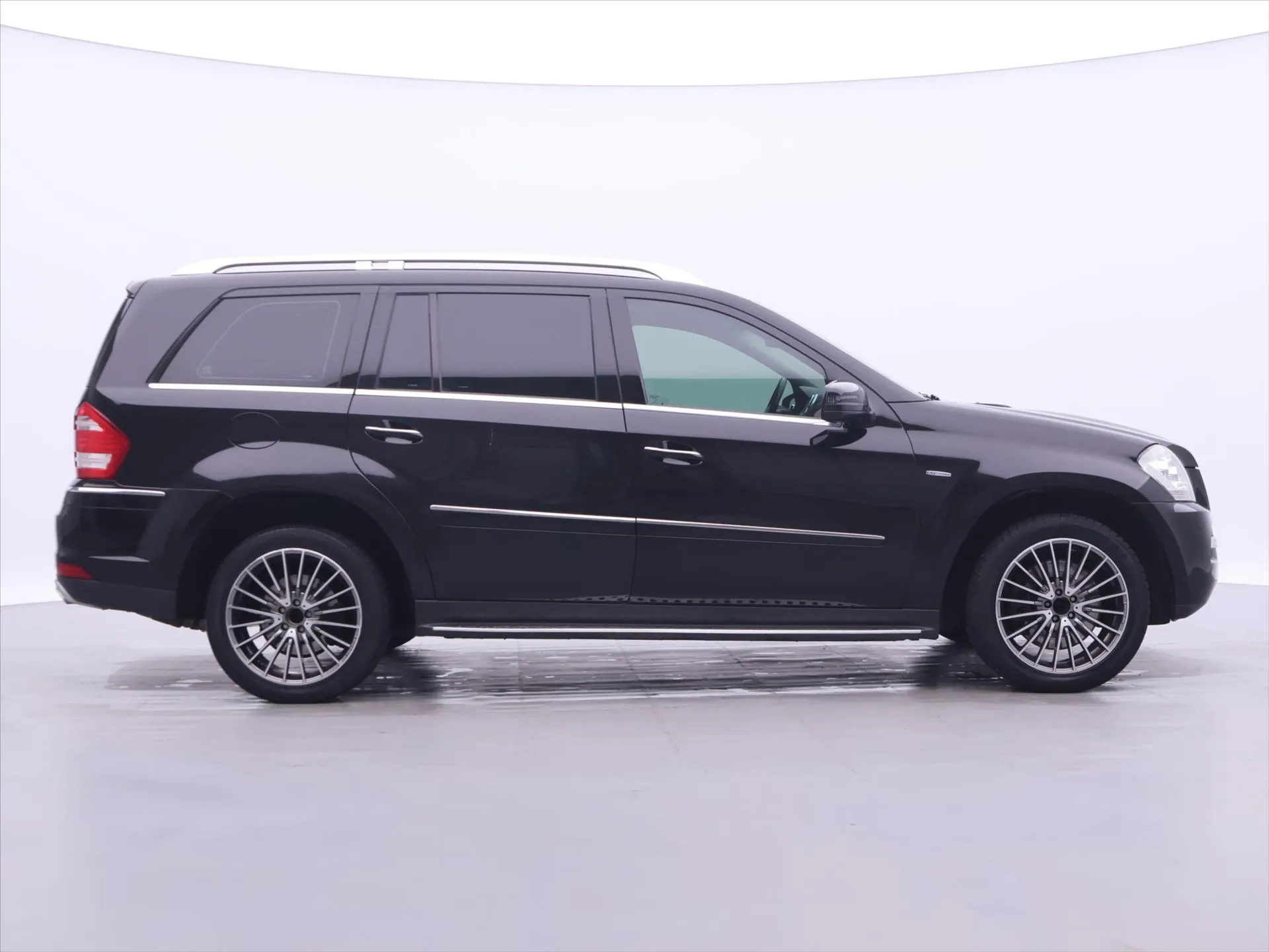 Mercedes-Benz GL - Náhled 8