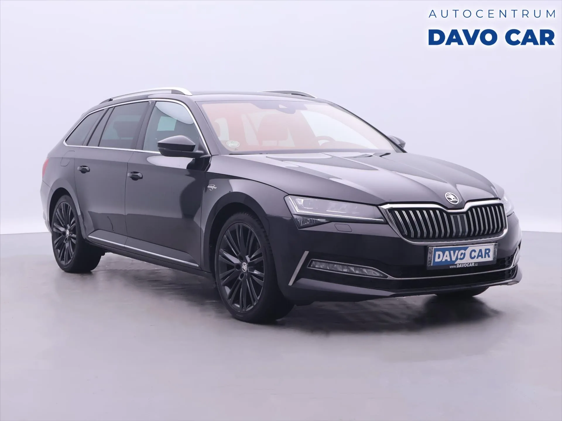 Škoda Superb – fotografie 1