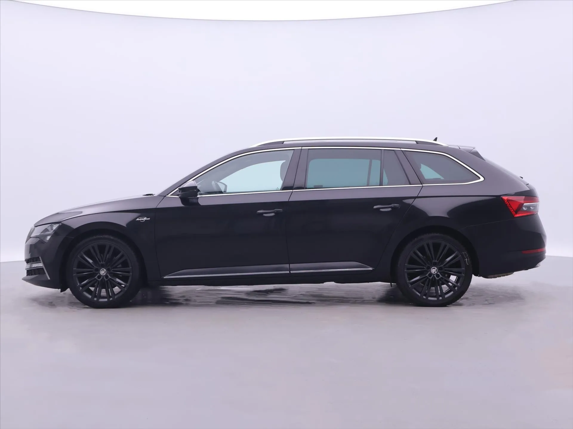 Škoda Superb – fotografie 4