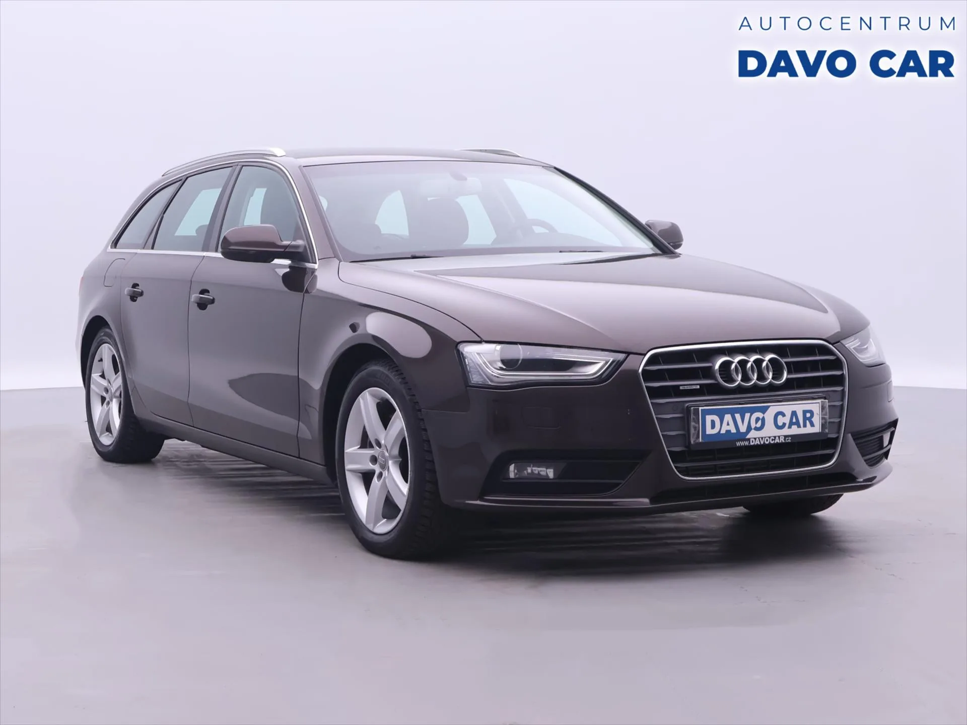 Audi A4 – fotografie 1