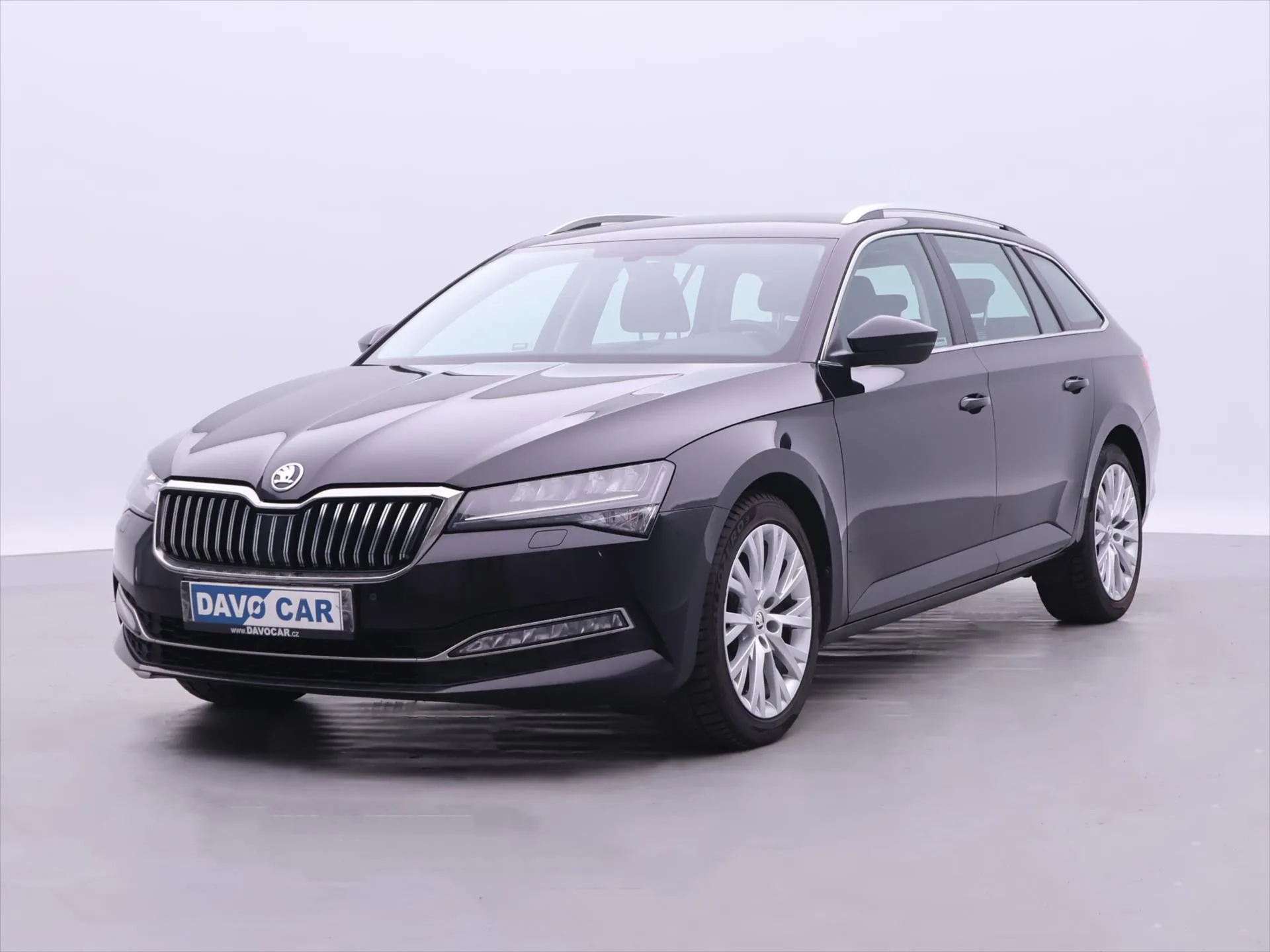 Škoda Superb – fotografie 3