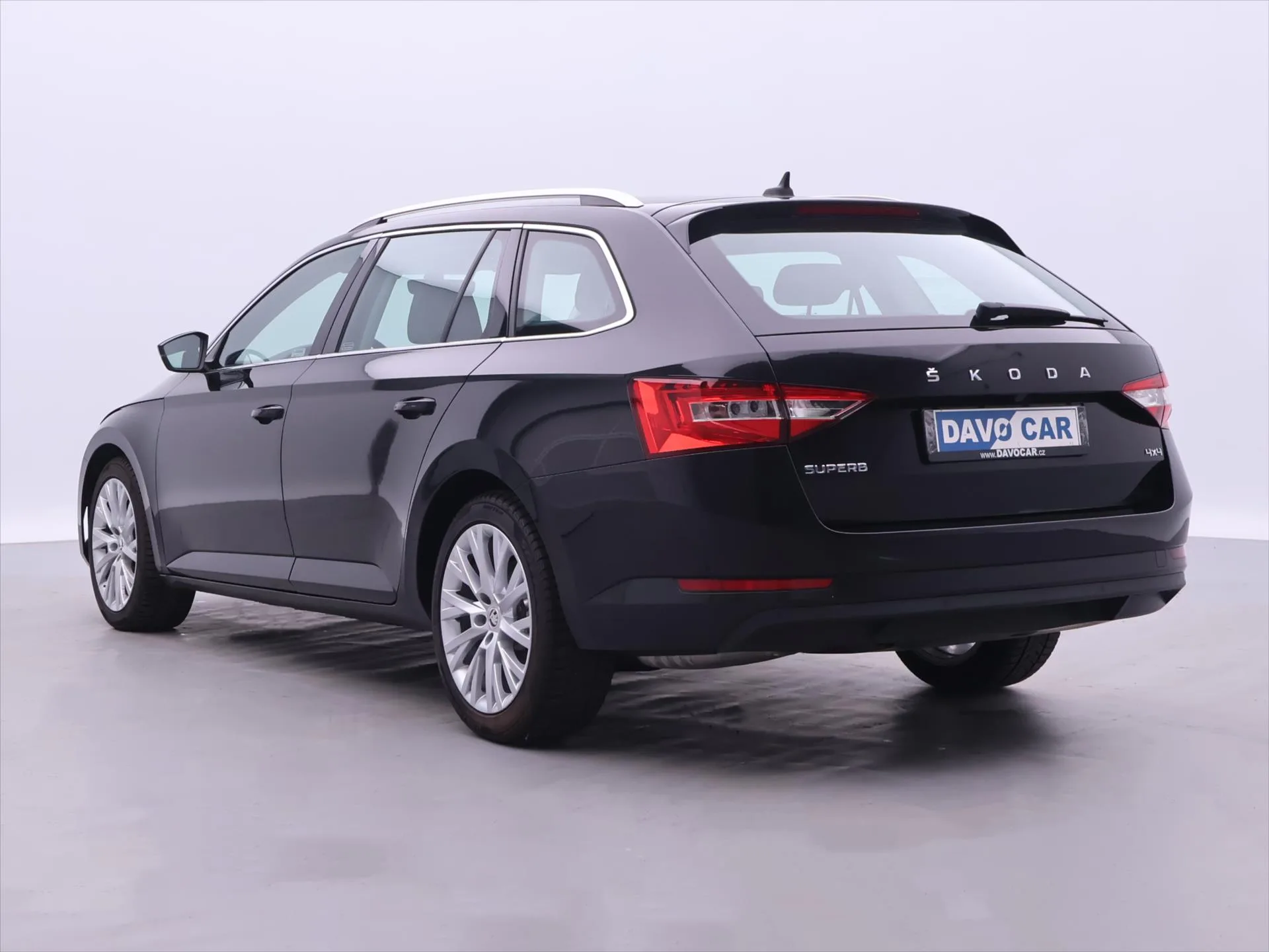 Škoda Superb – fotografie 5