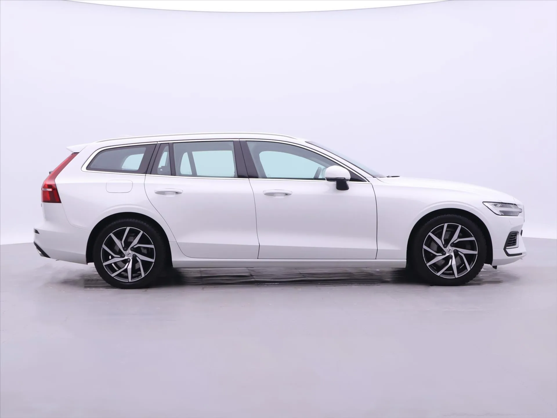 Volvo V60 - Náhled 8