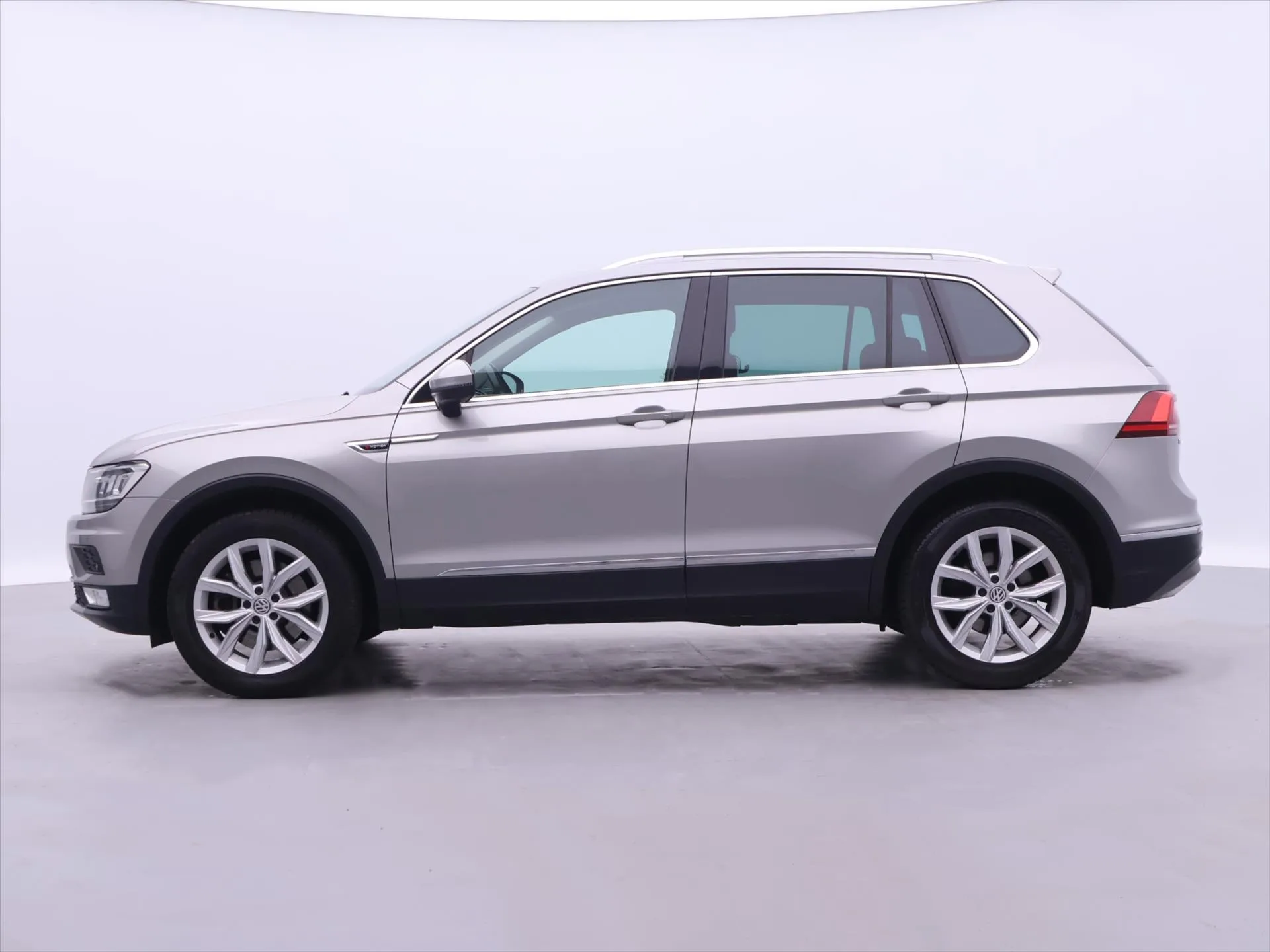Volkswagen Tiguan - Náhled 4