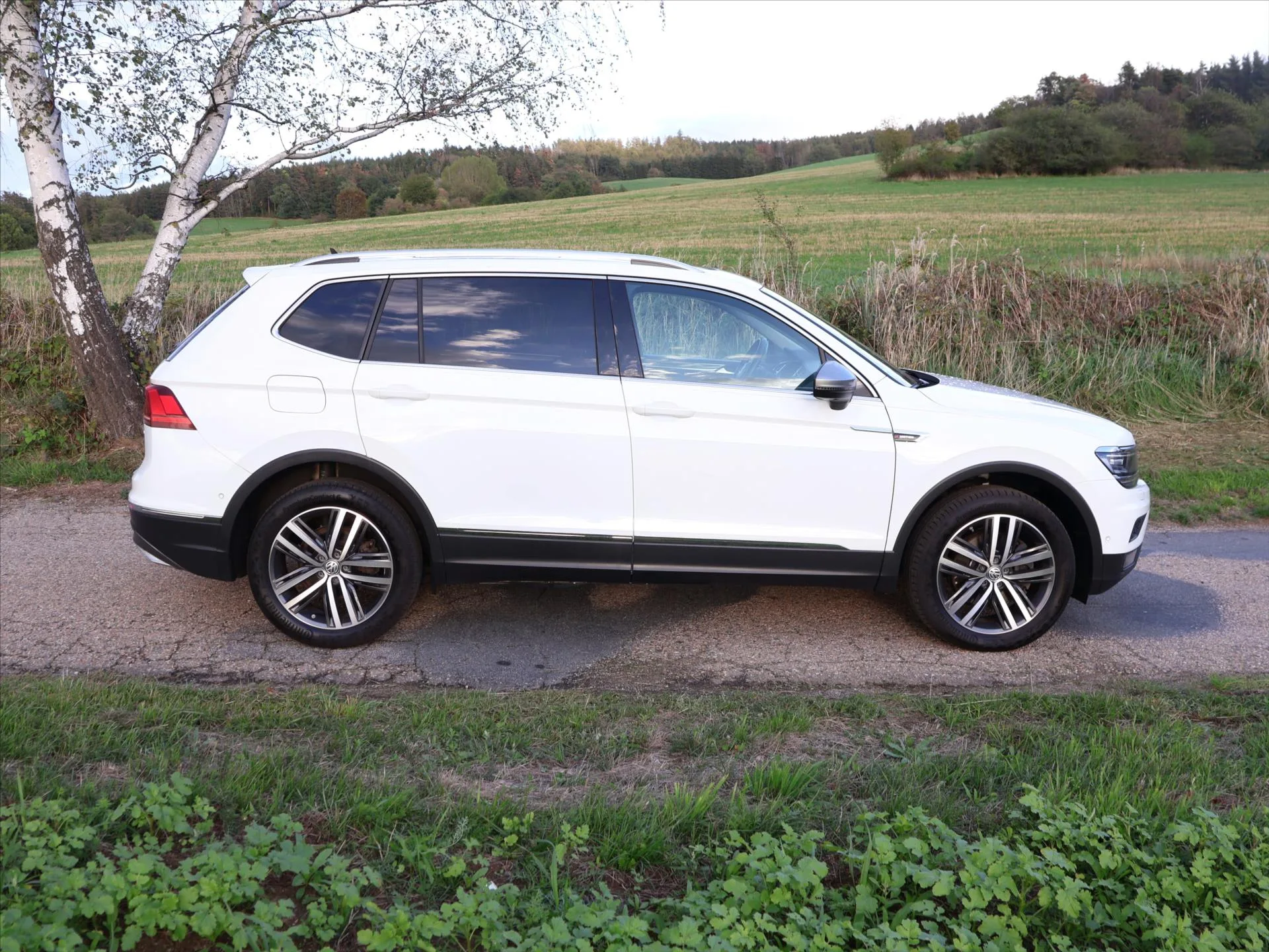 Volkswagen Tiguan Allspace - Náhled 8