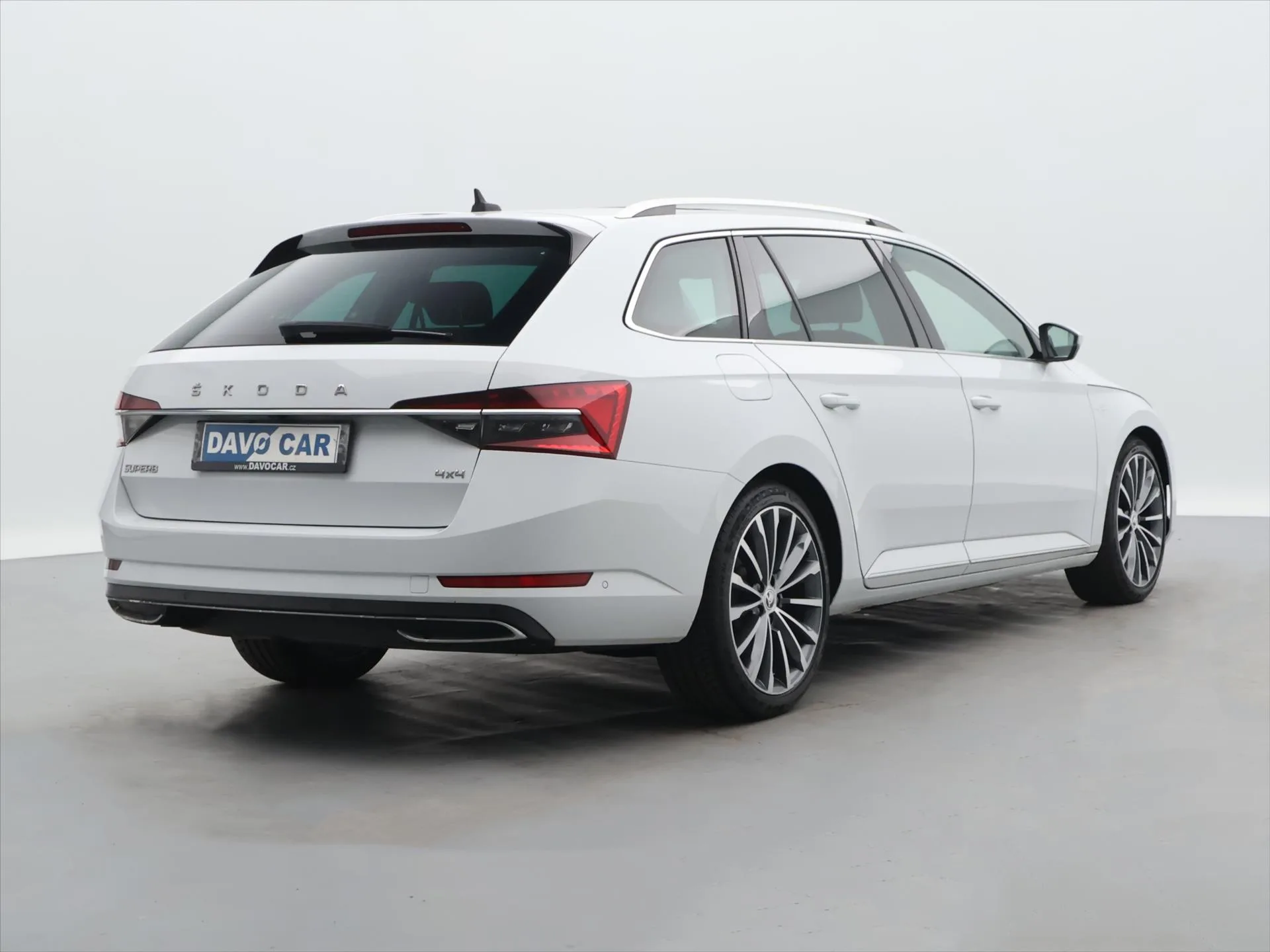 Škoda Superb - Náhled 7