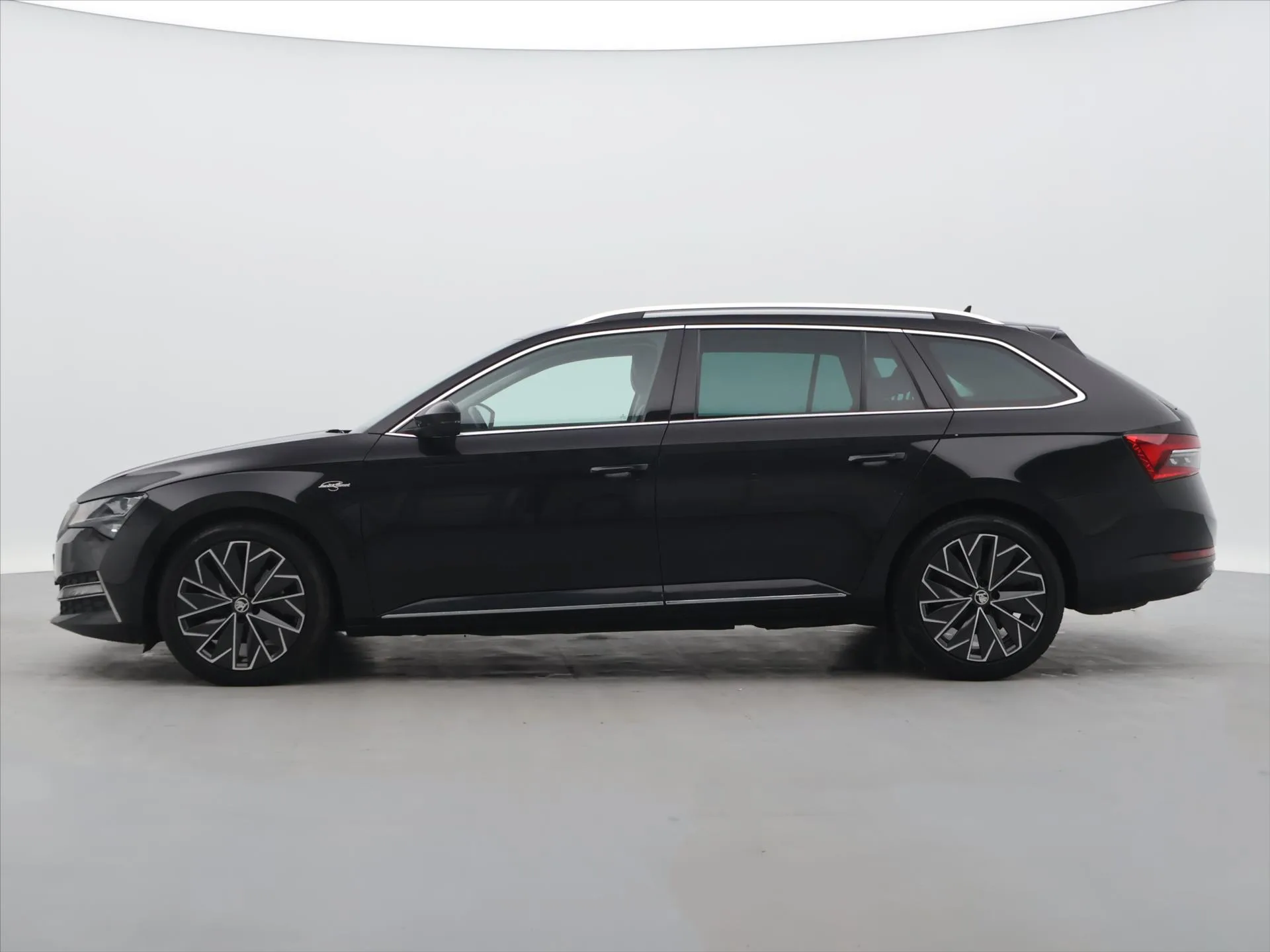Škoda Superb - Náhled 4