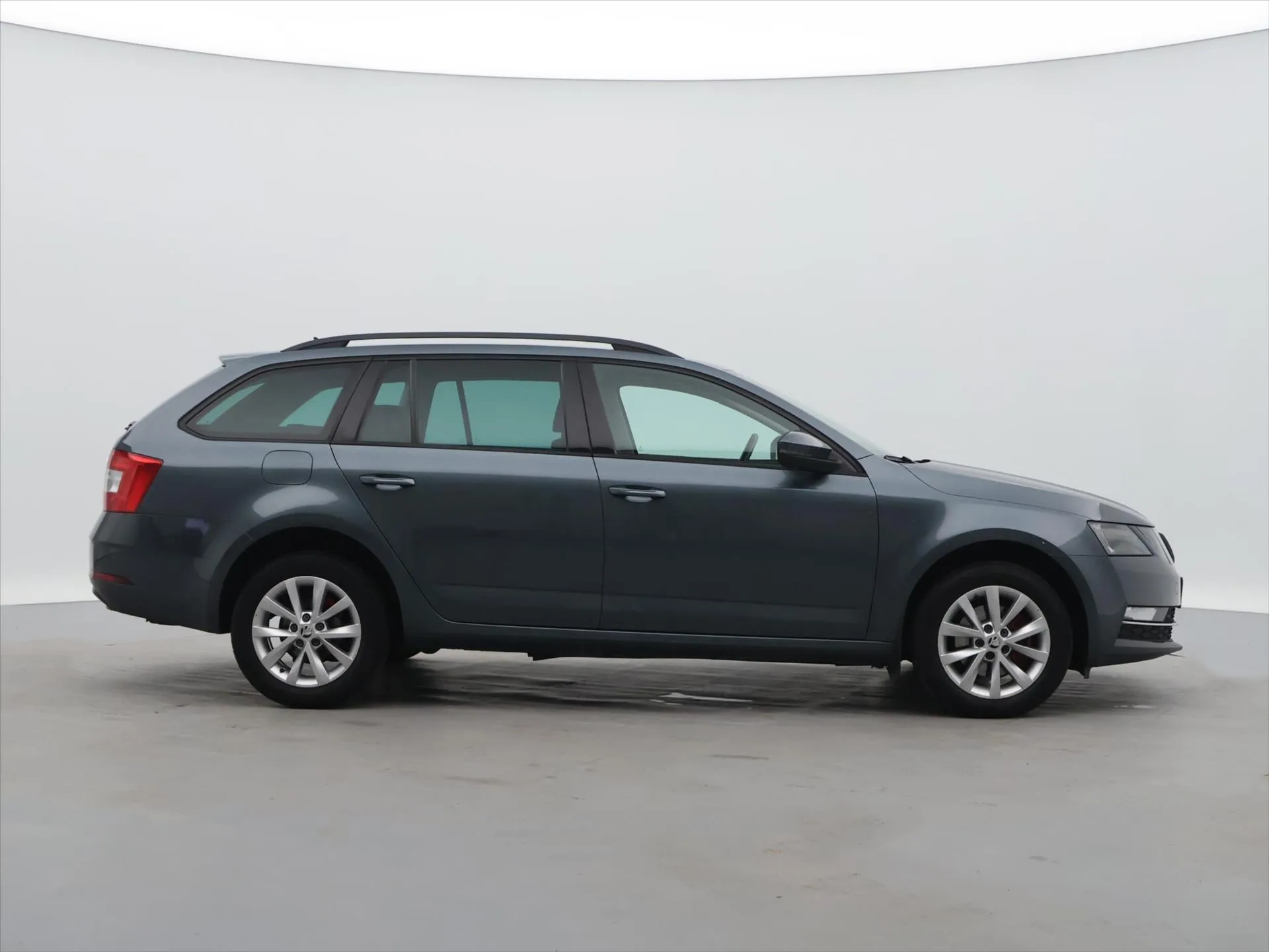 Škoda Octavia - Náhled 8