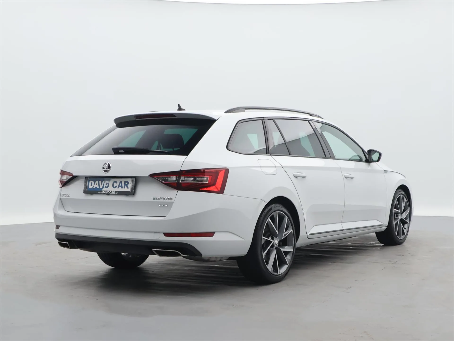 Škoda Superb - Náhled 7