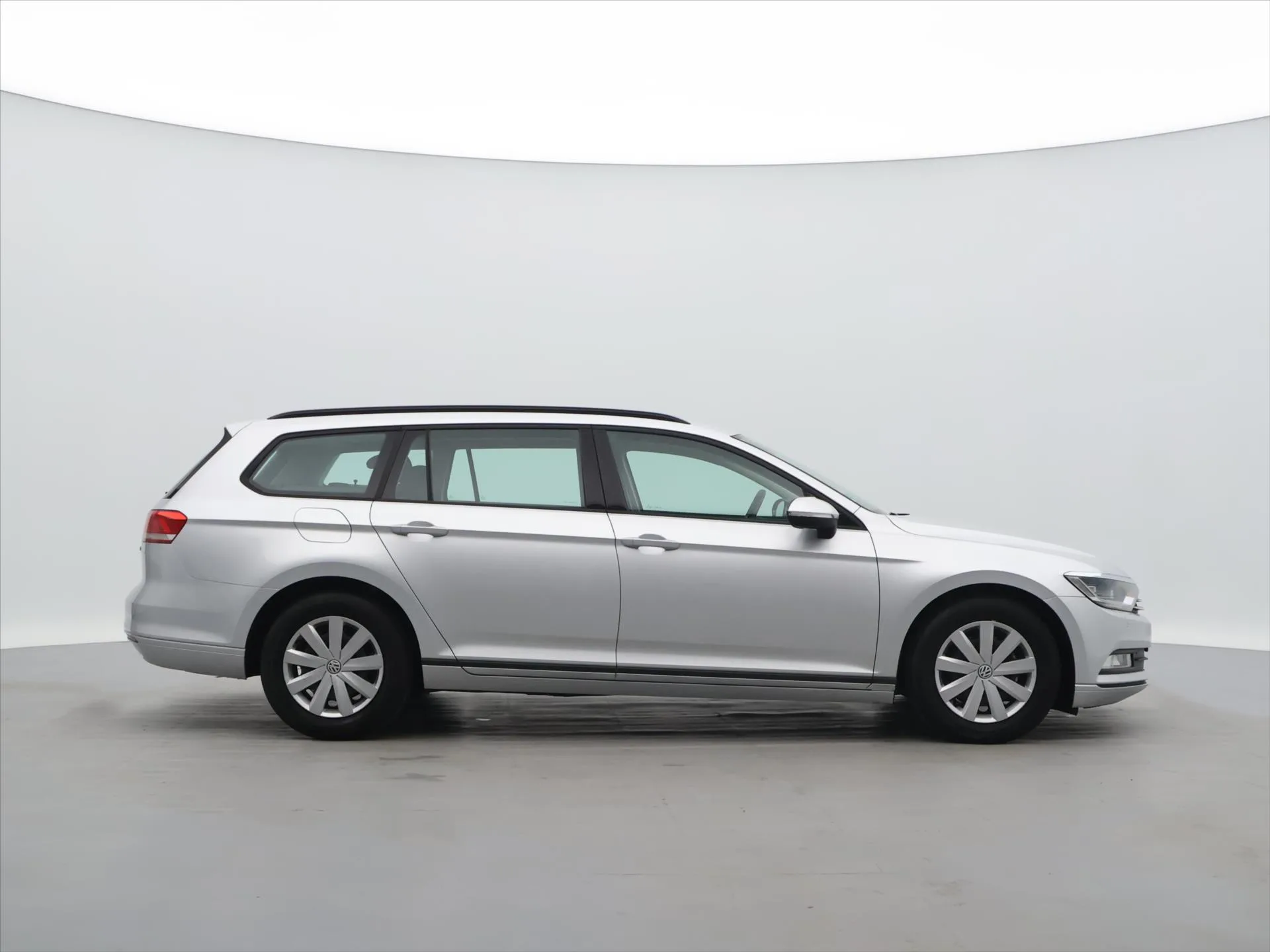 Volkswagen Passat - Náhled 8