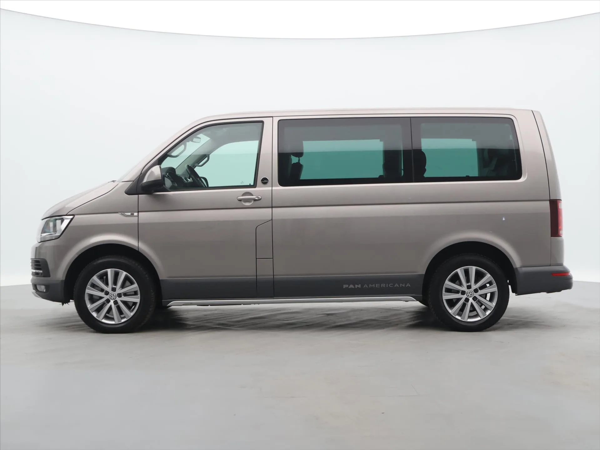 Volkswagen Multivan - Náhled 4
