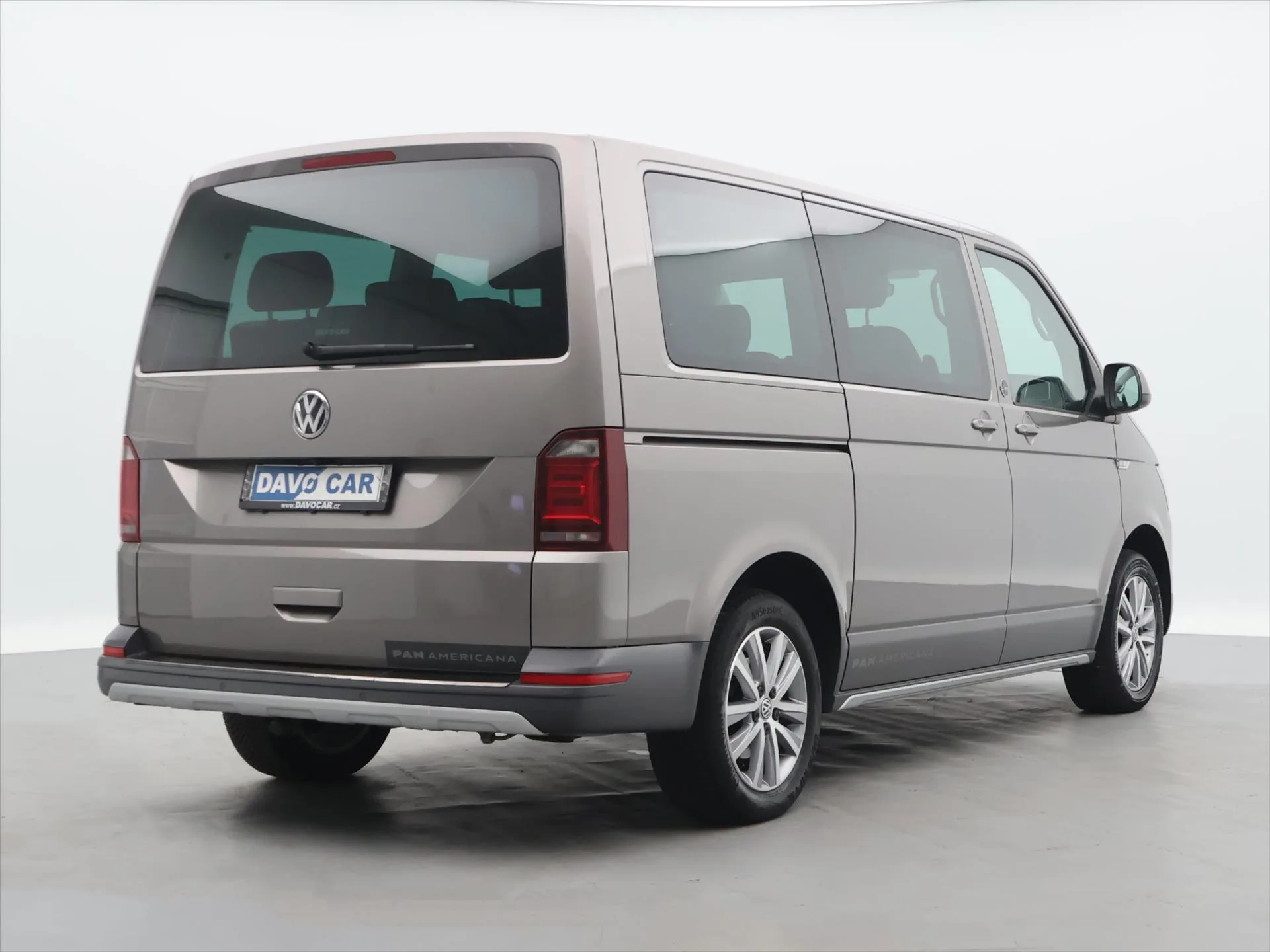 Volkswagen Multivan - Náhled 7