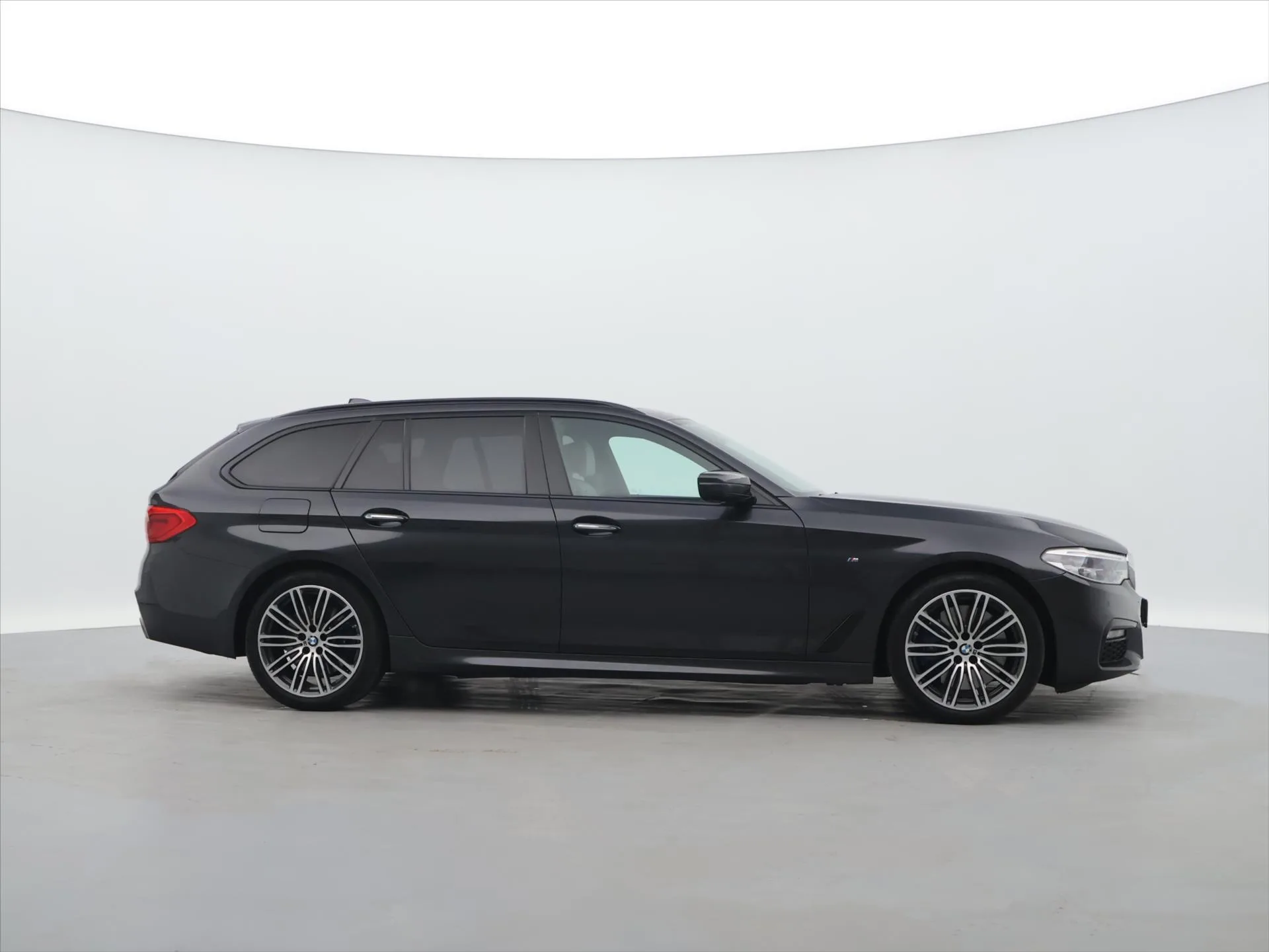 BMW Řada 5 - Náhled 8
