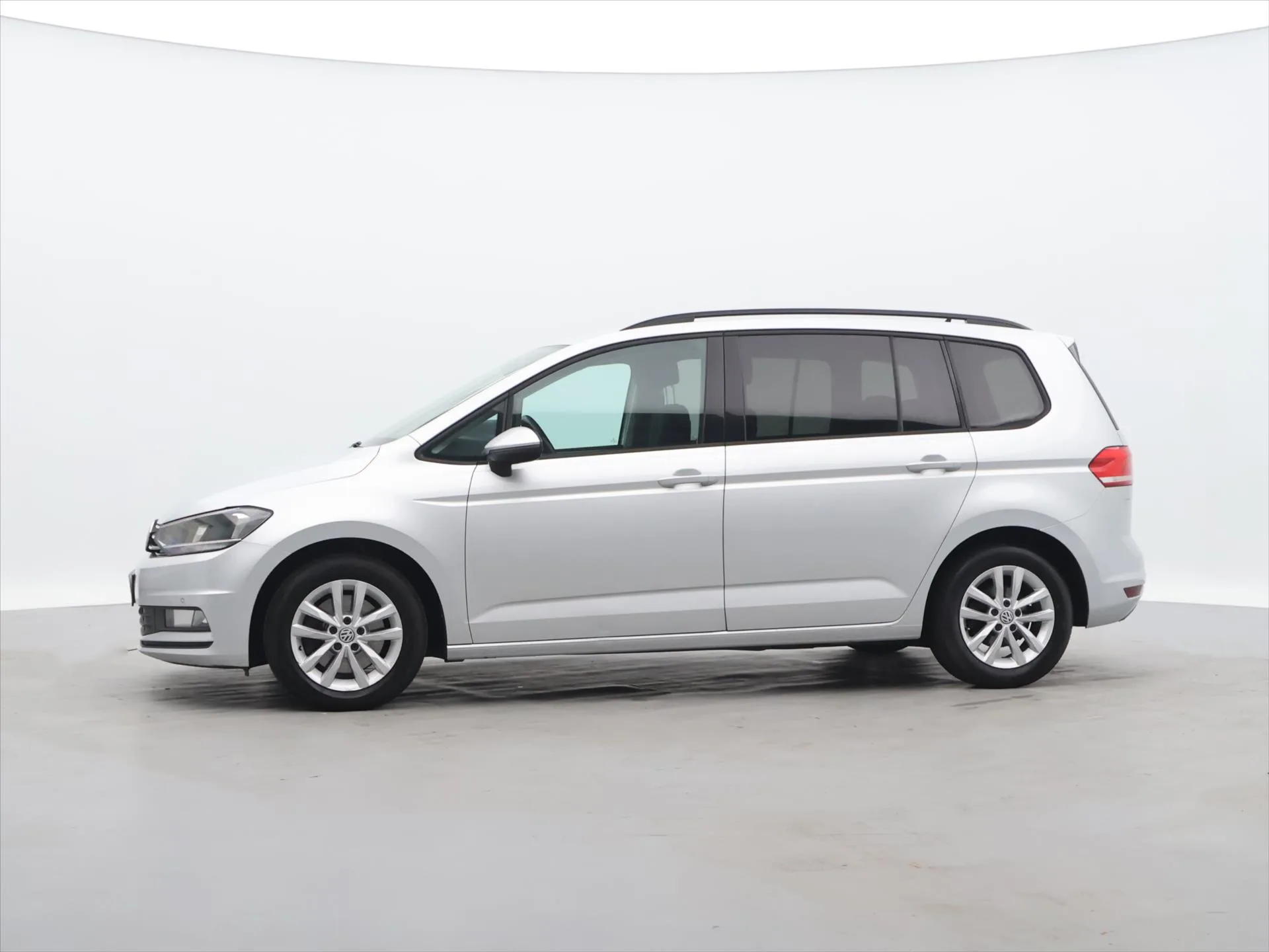Volkswagen Touran - Náhled 4