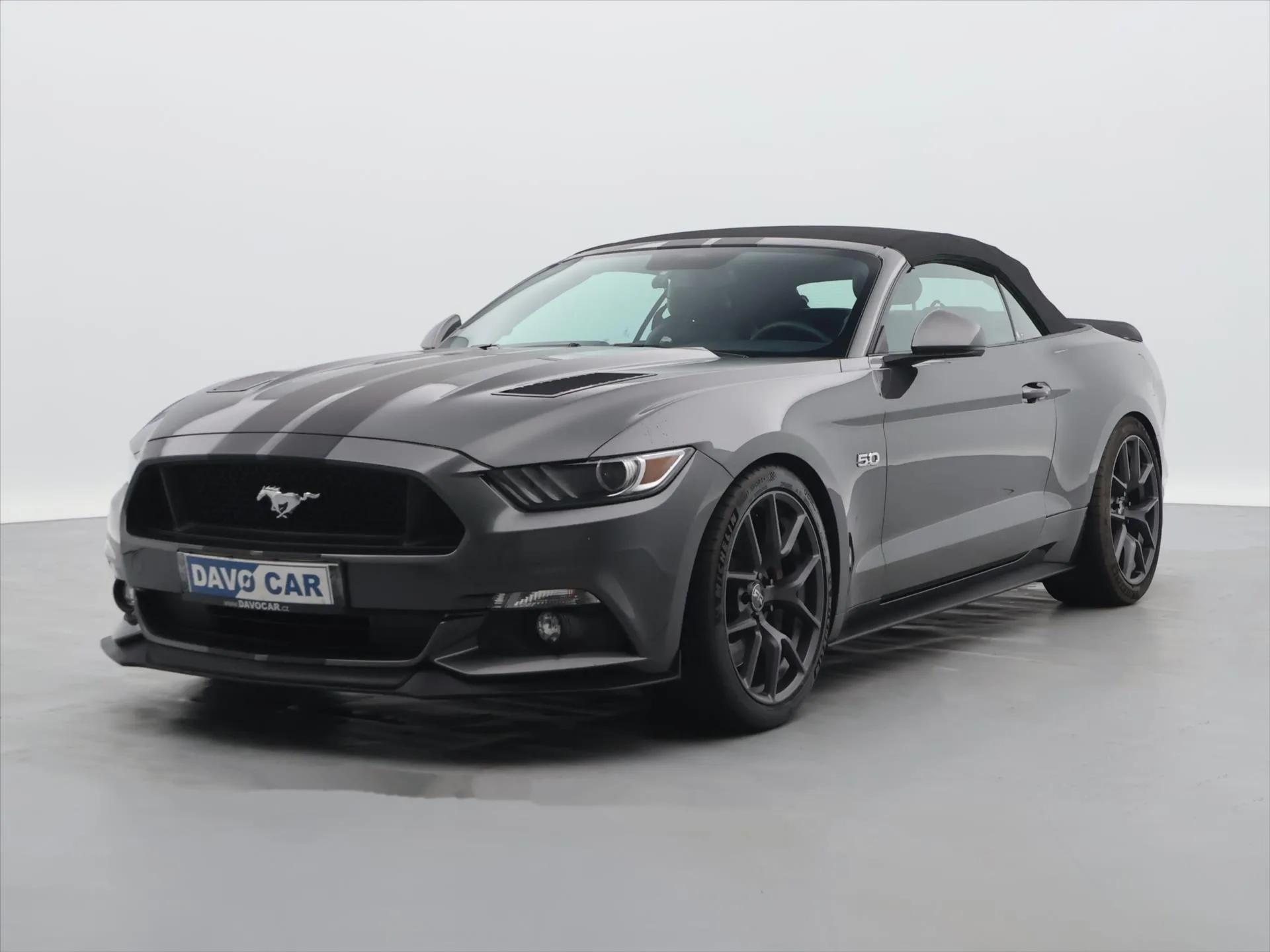 Ford Mustang - Náhled 3
