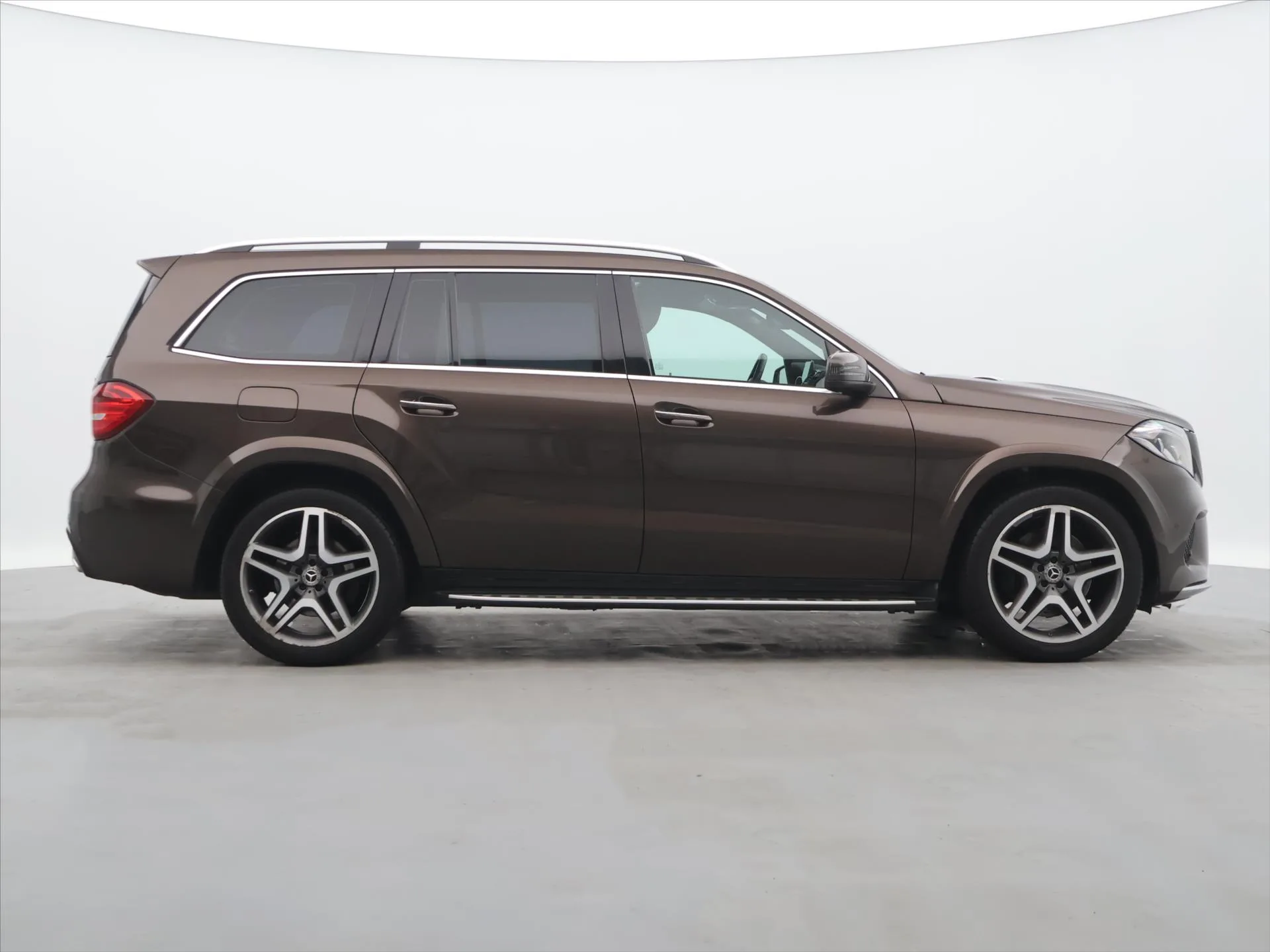 Mercedes-Benz GLS - Náhled 8