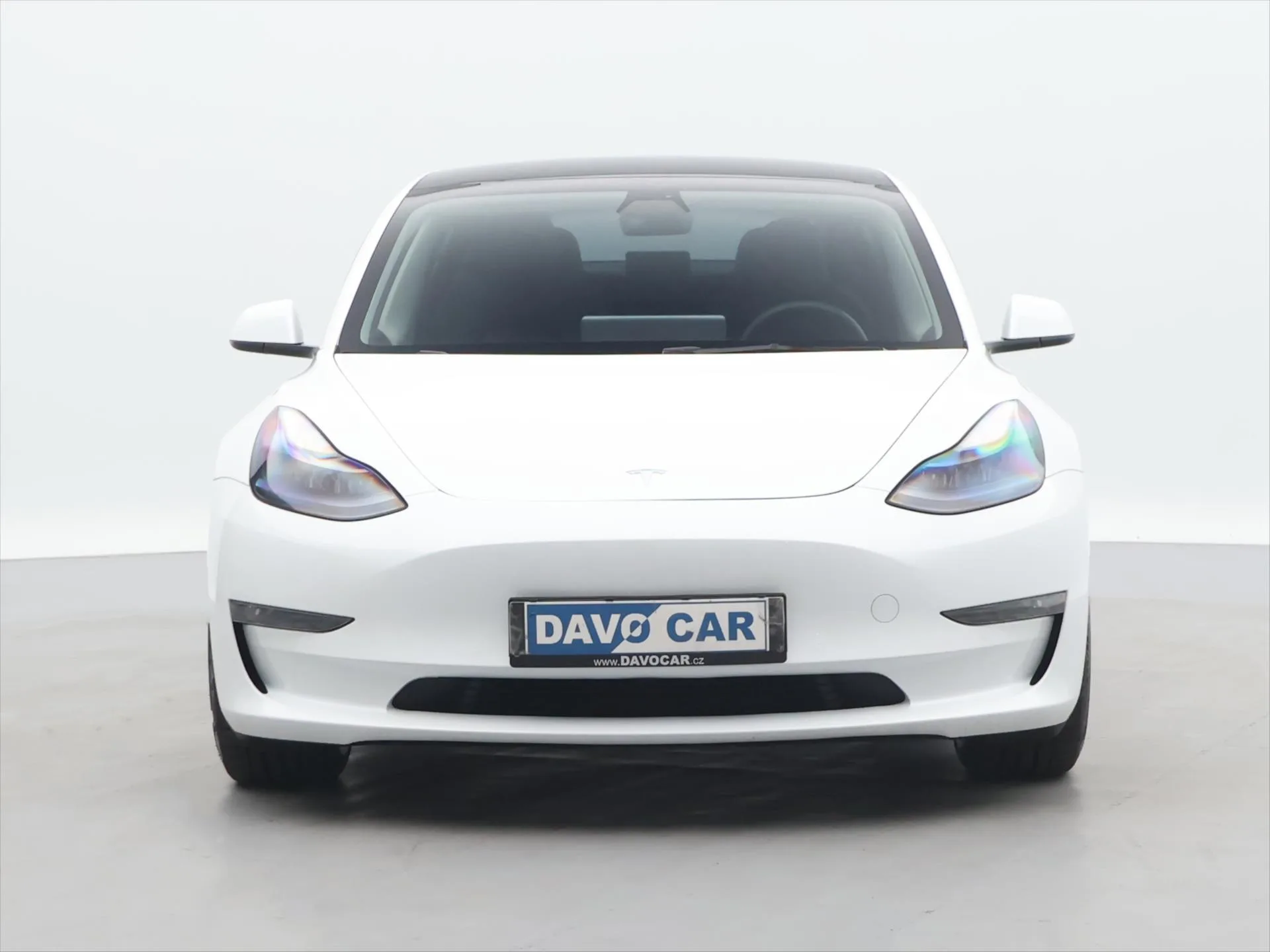 Tesla Model 3 - Náhled 2
