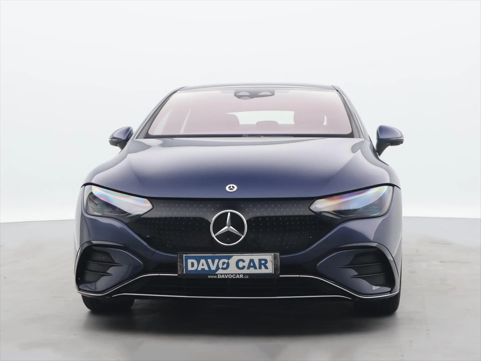 Mercedes-Benz EQE - Náhled 2