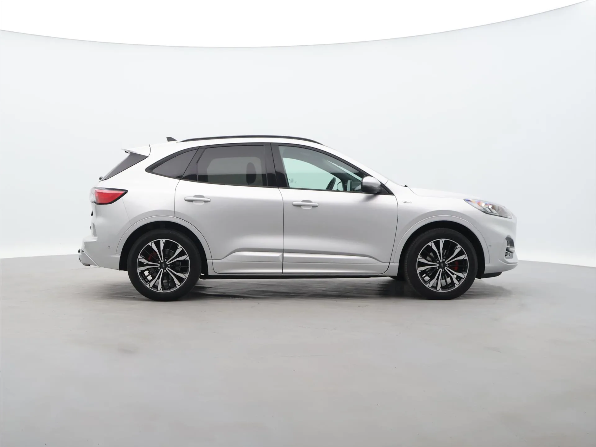 Ford Kuga - Náhled 8