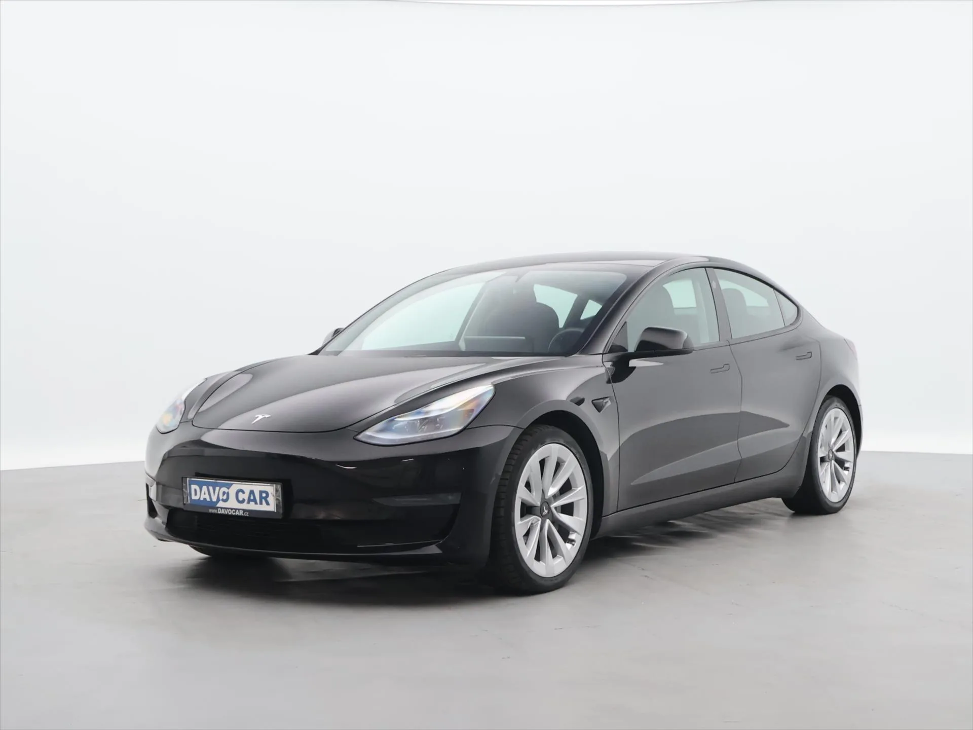 Tesla Model 3 - Náhled 3