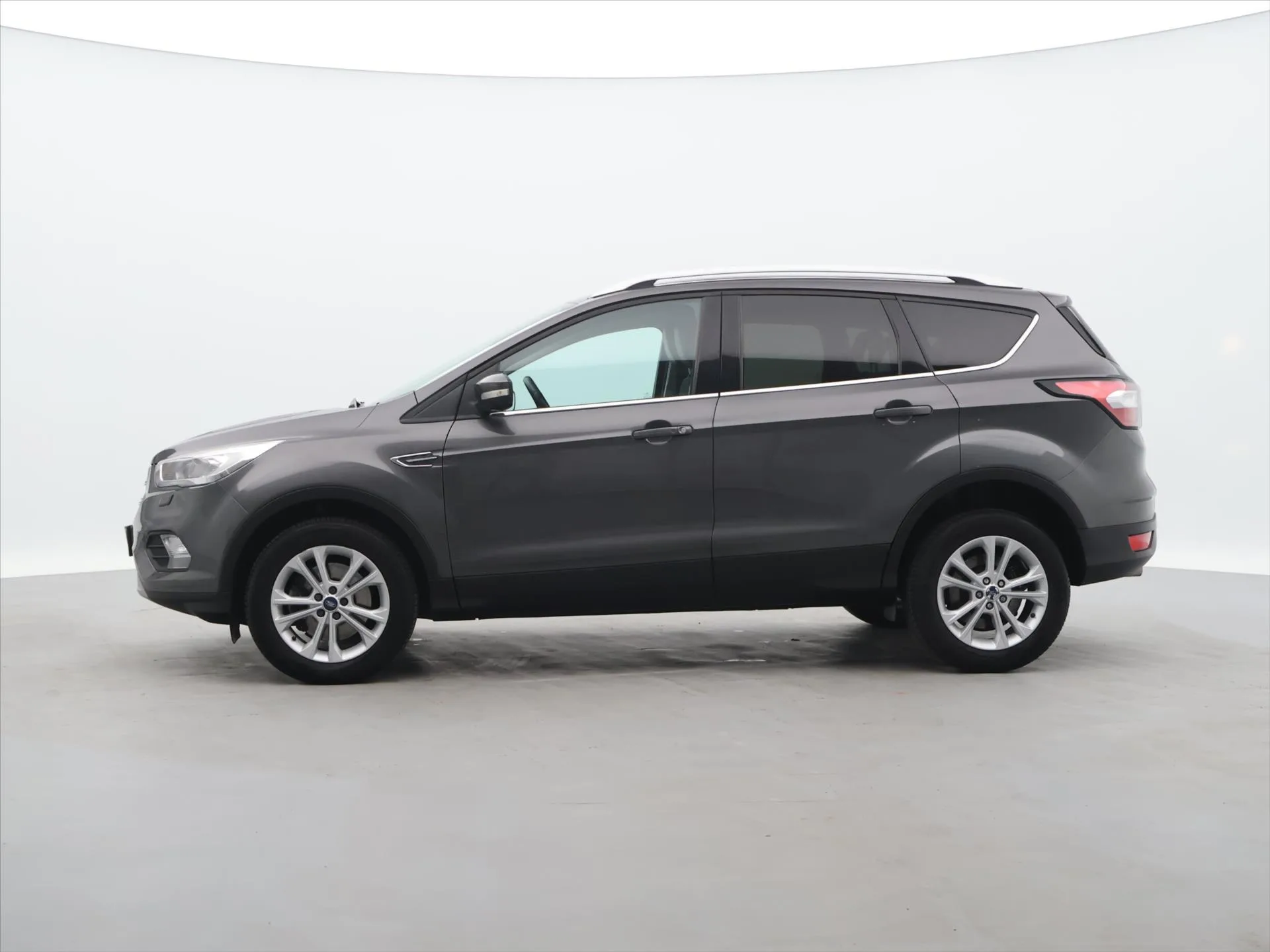 Ford Kuga - Náhled 4