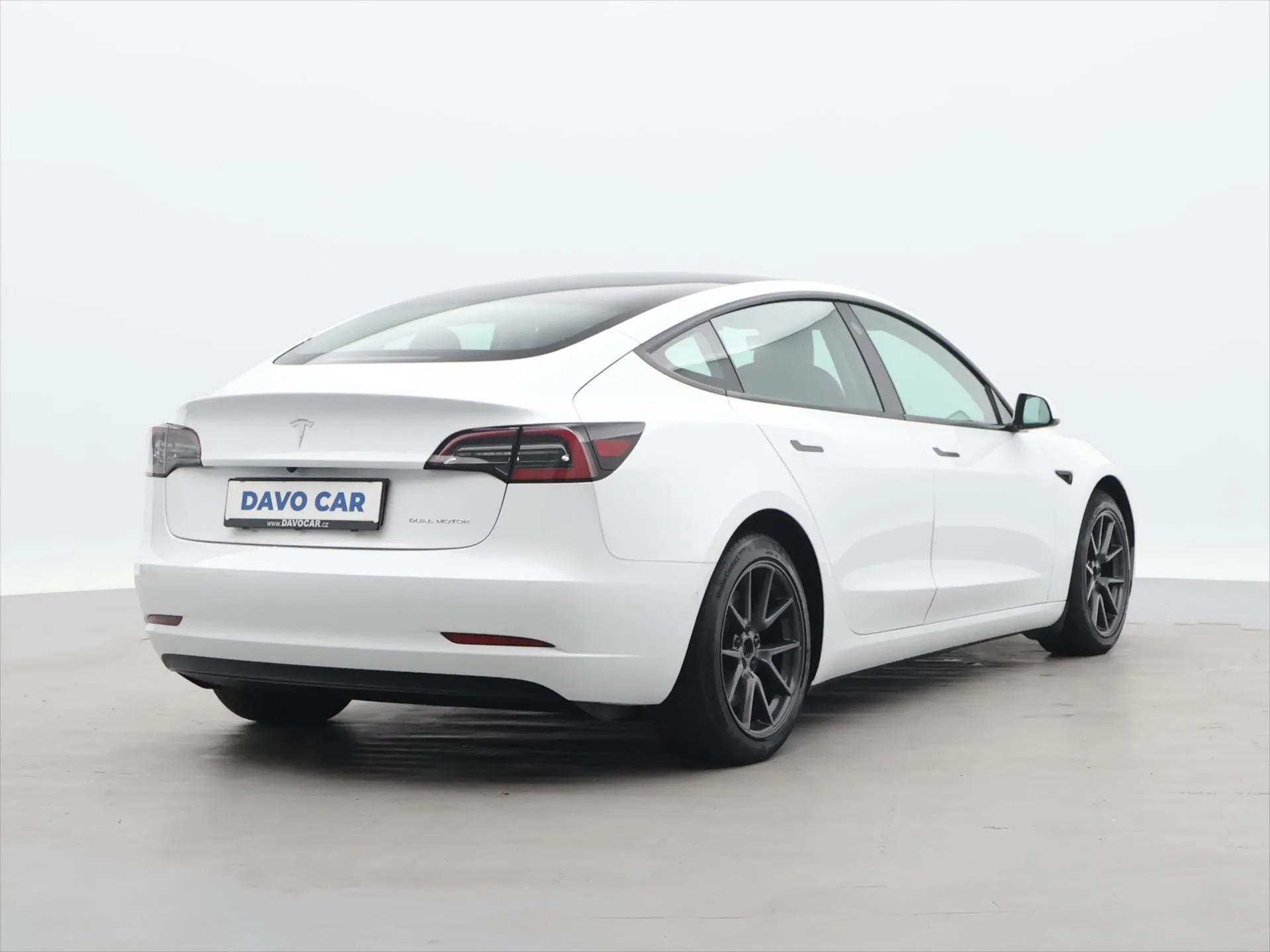 Tesla Model 3 - Náhled 7