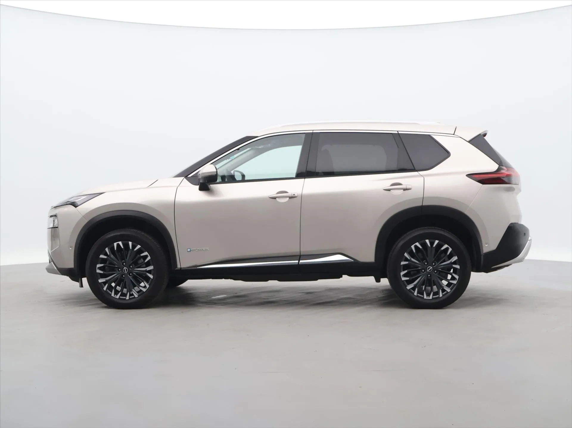 Nissan X-Trail - Náhled 4