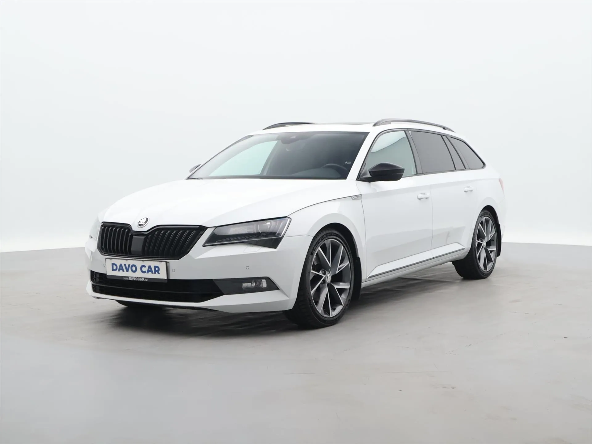 Škoda Superb - Náhled 3
